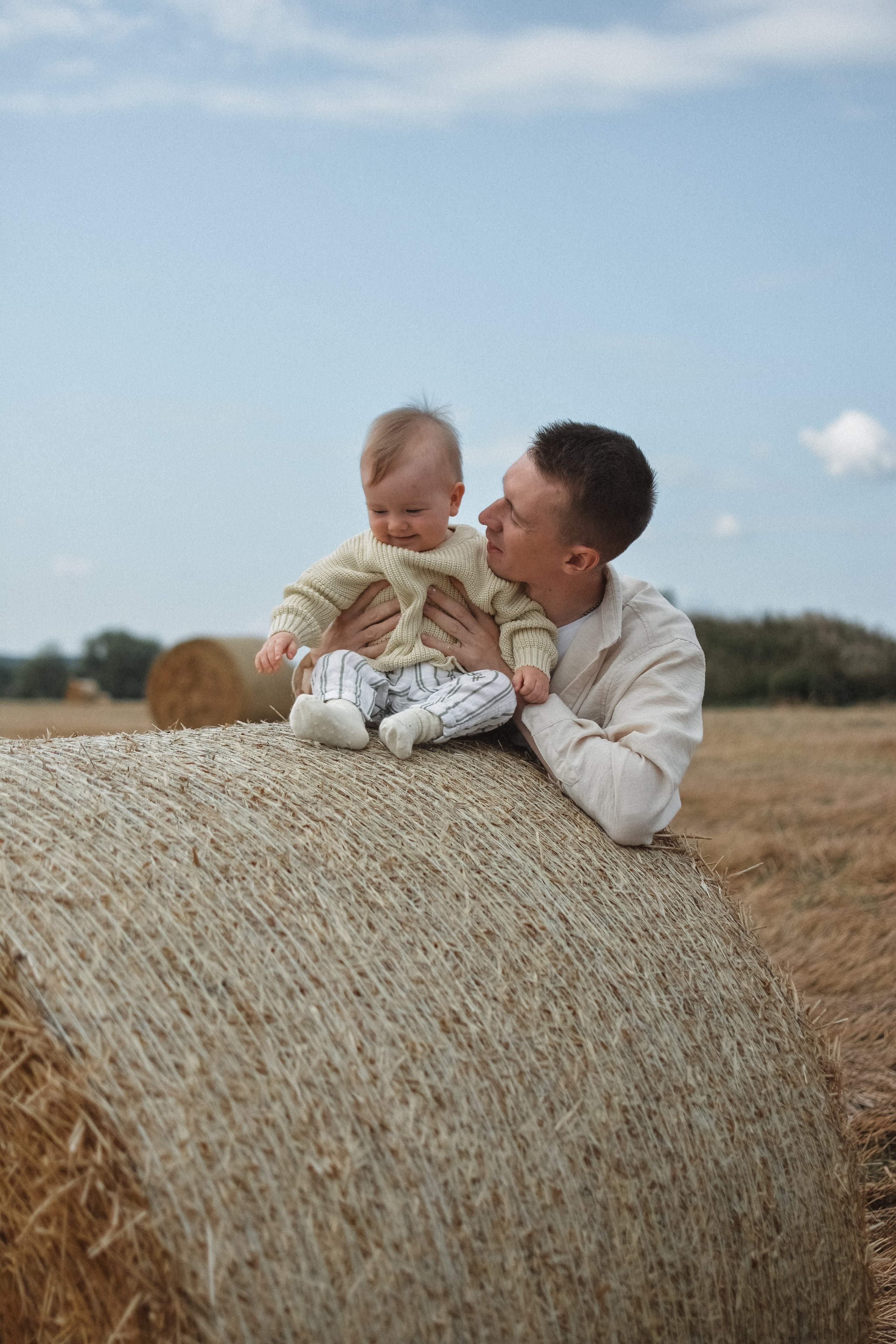Семейная серия в поле. Alenasokolowa.ru