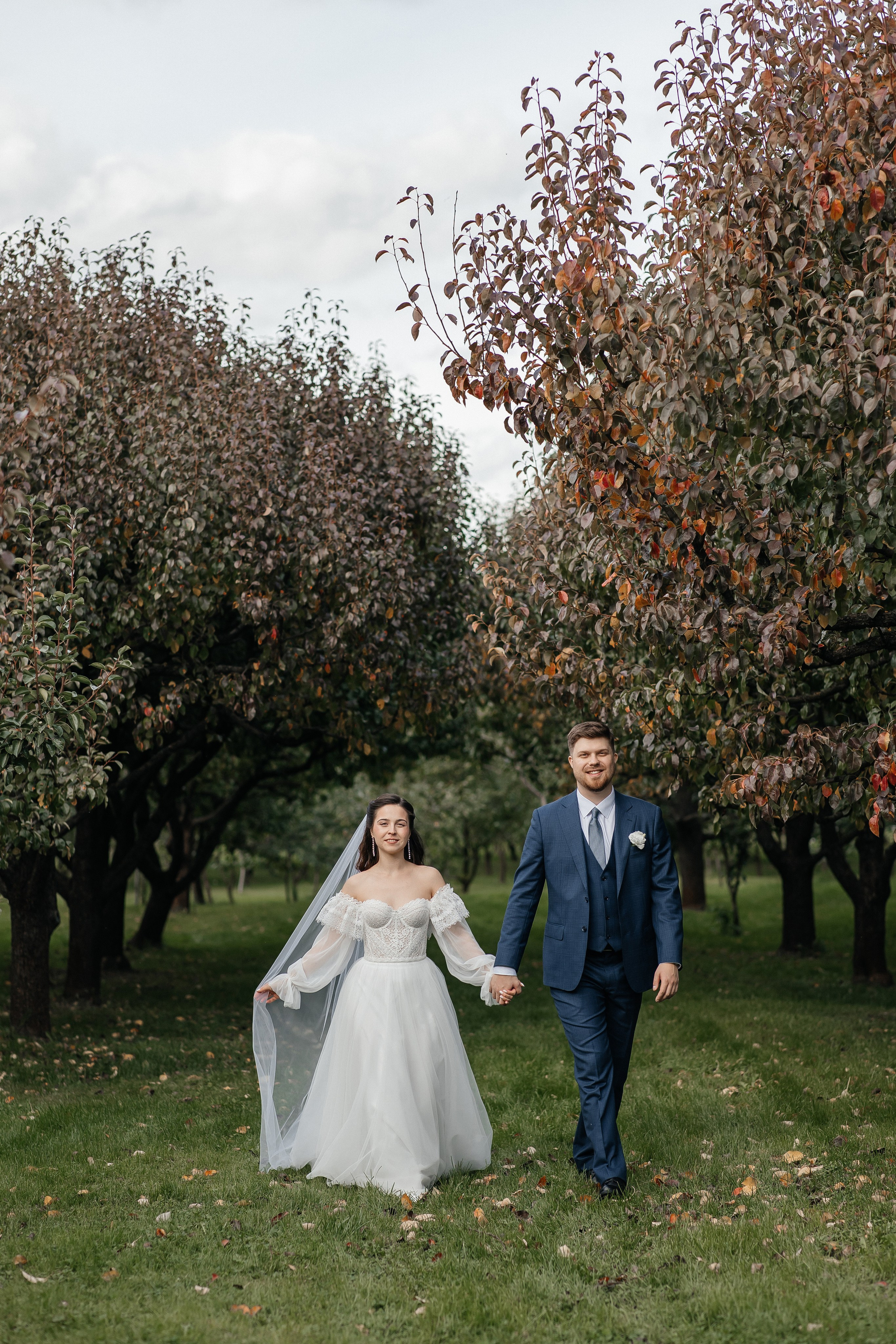 Свадебная фотосессия на ВДНХ. Свадебный фотограф в Москве Дарья Олендарёва