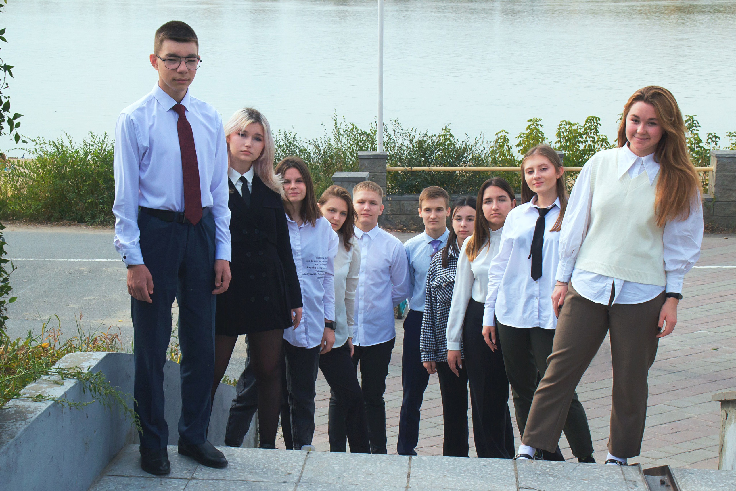 Выпускной альбом 2023. Фотограф и видеограф в Омск/Москва Сащенко Лера