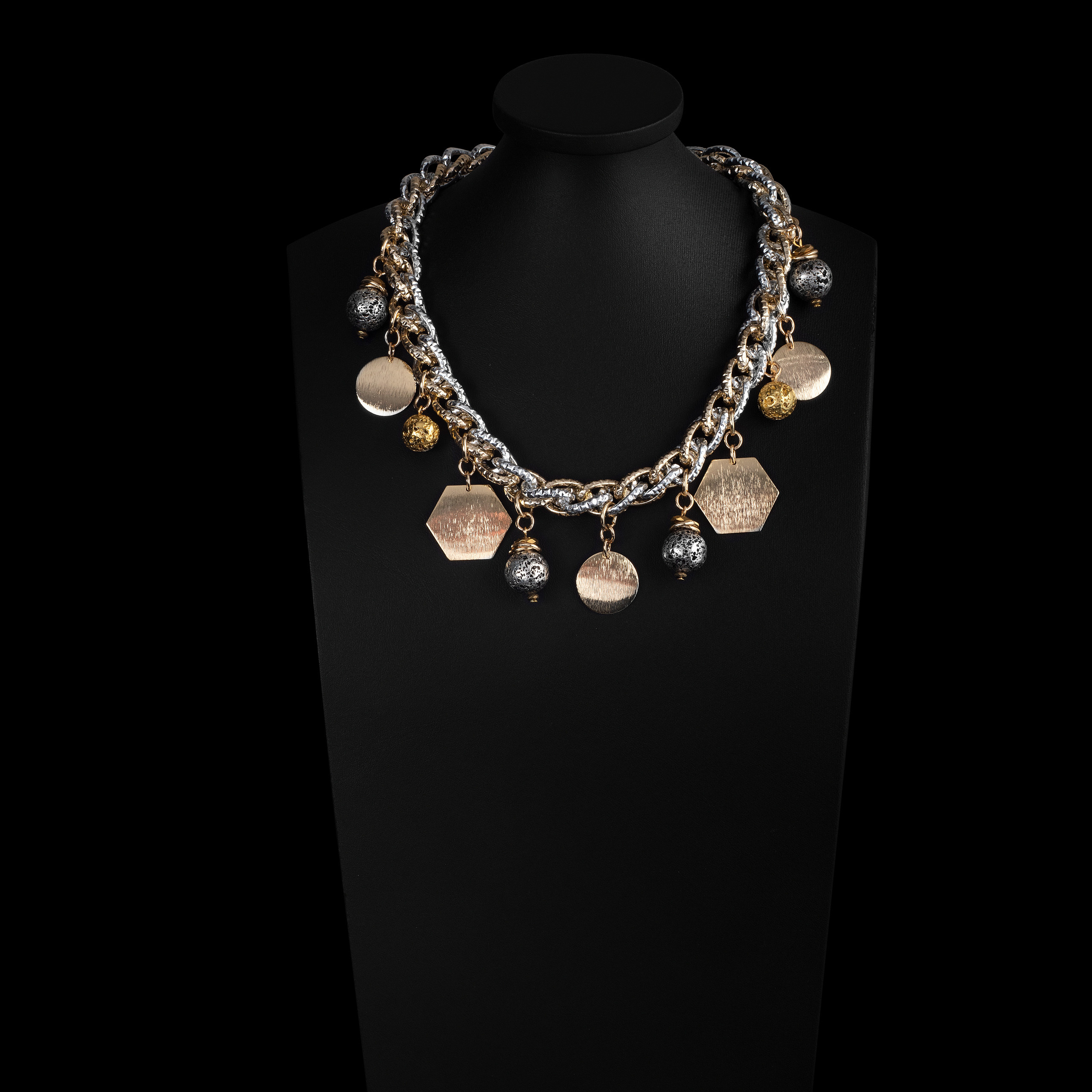 Съёмка ювелирных изделий. Рекламная фотография. Обучение фотографии. Фотограф Жан Гаспарян