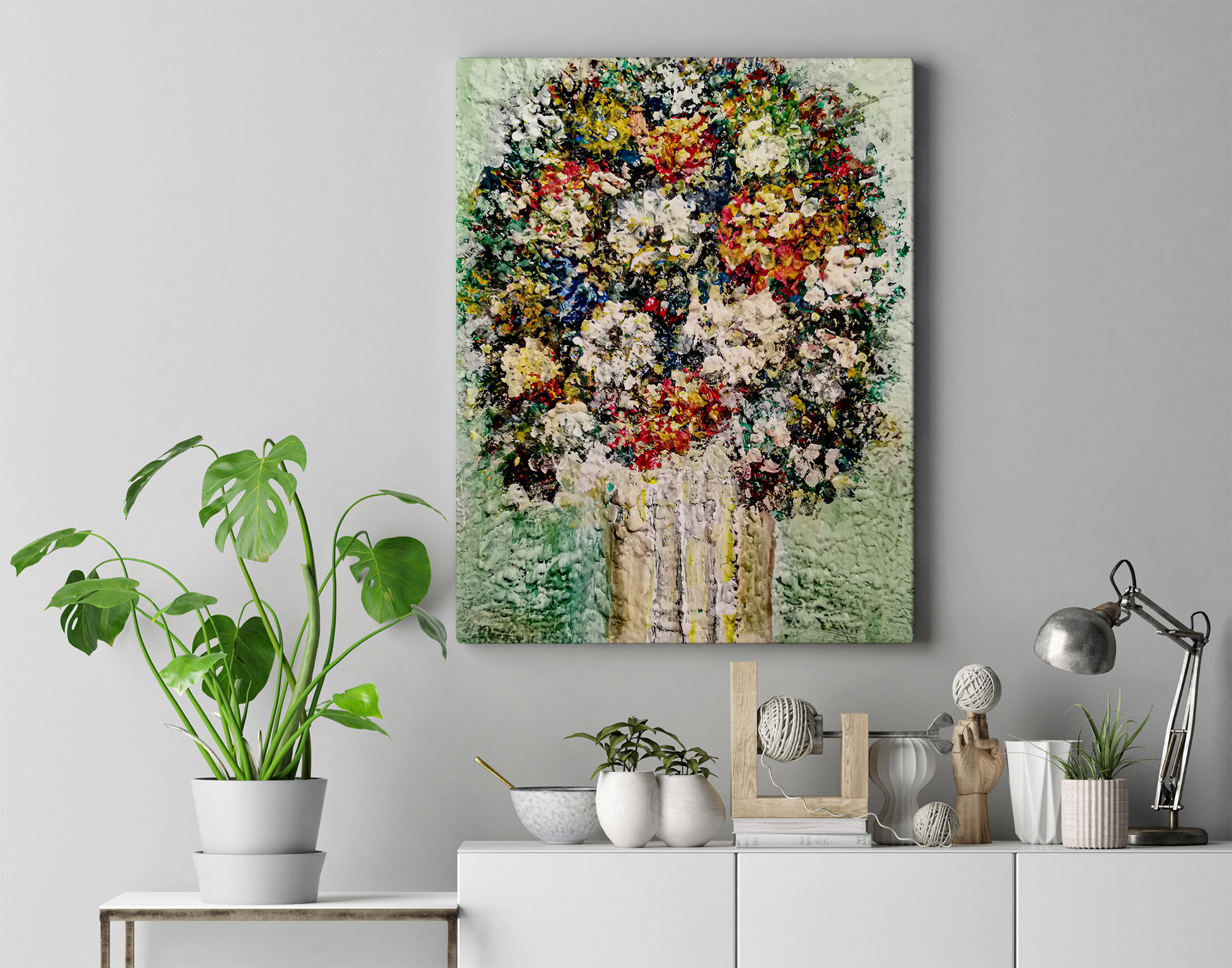 Paintings of V. Portyanoy in the interior. Contemporary artist Vladimir Portyanoy. Painting, graphics