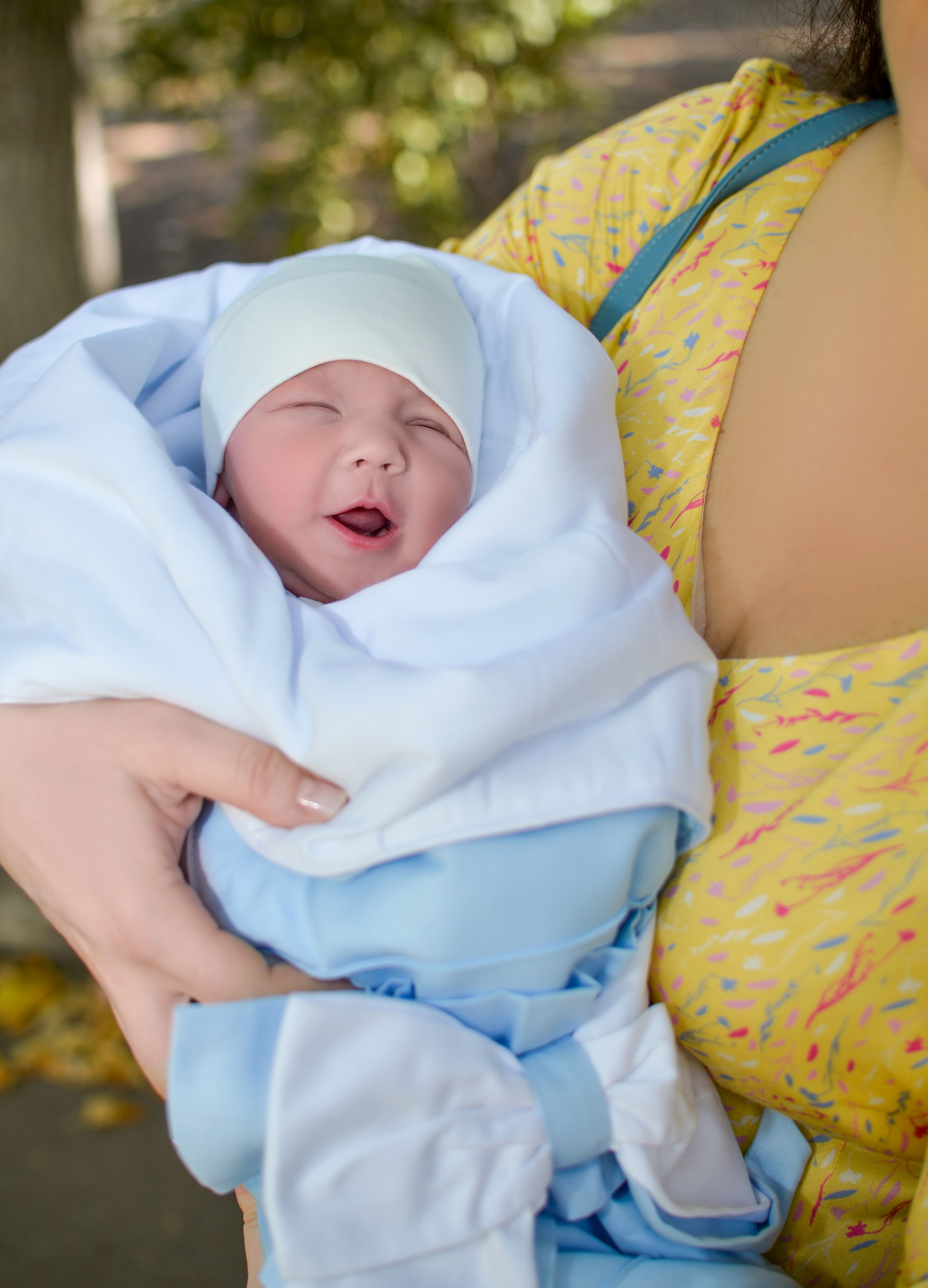 Выписка из роддома Краснодар. Фотограф новорожденных Краснодар Малышенко Надежда