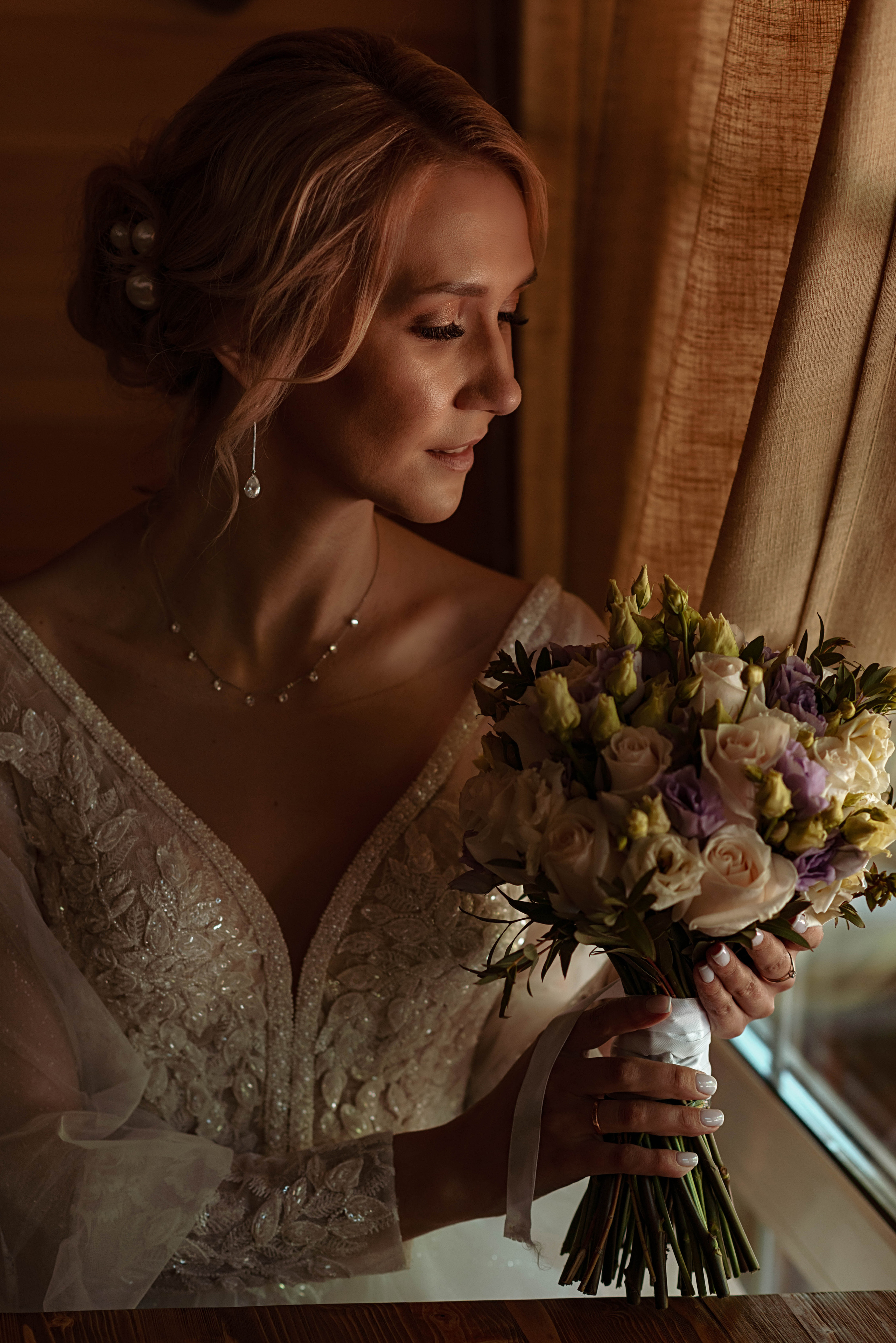 Невеста в темном ключе. Семейный и свадебный фотограф в Абакане Юлия Су