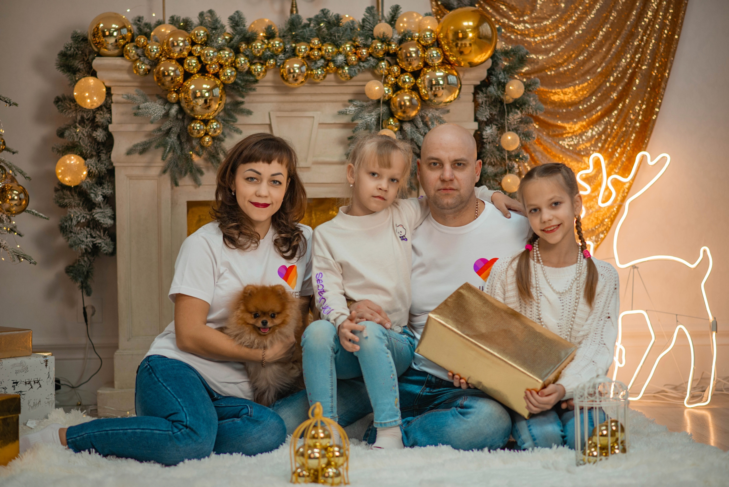 Семейная новогодняя фотосессия. Семейный и свадебный фотограф в Абакане Юлия Су