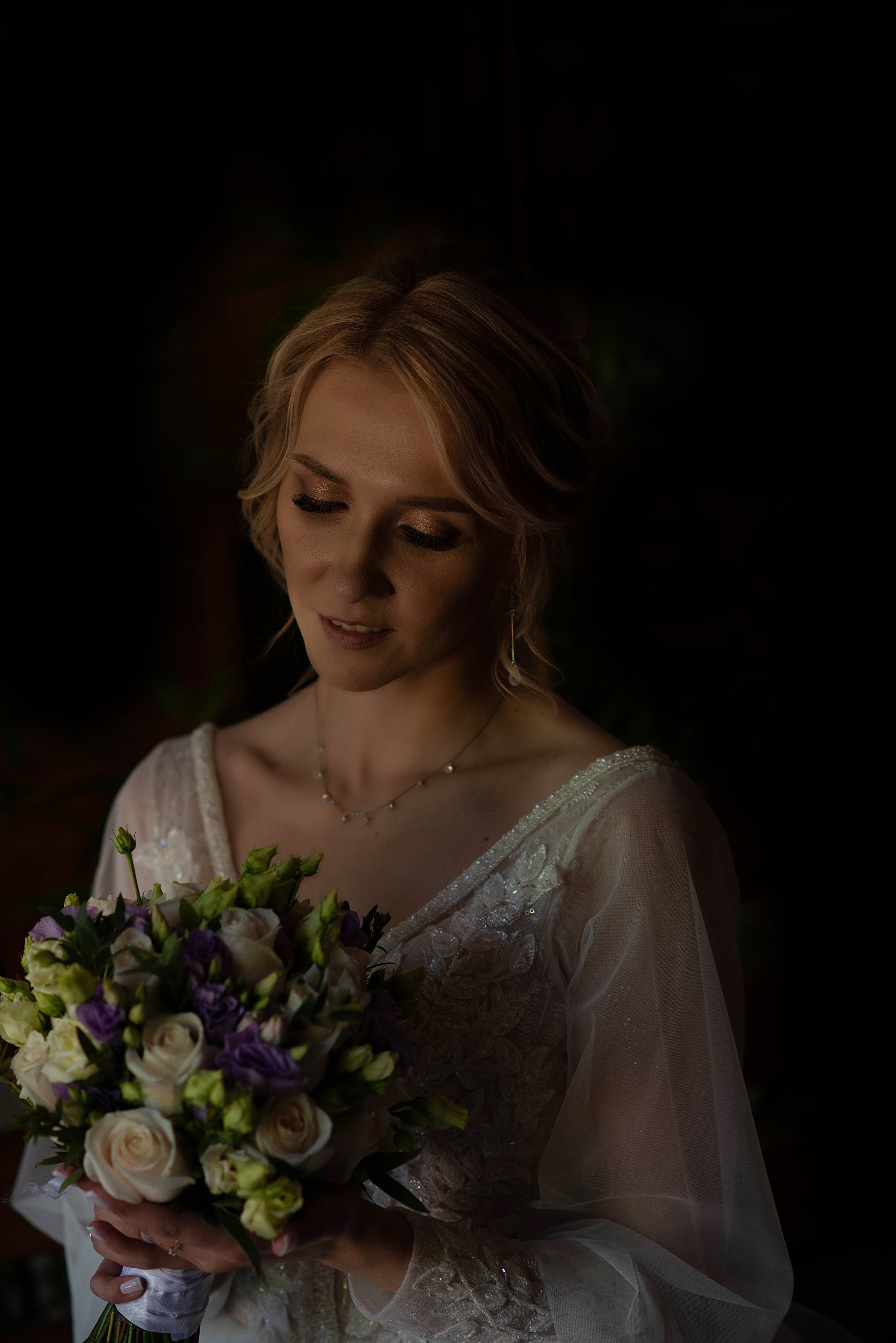 Невеста в темном ключе. Семейный и свадебный фотограф в Абакане Юлия Су