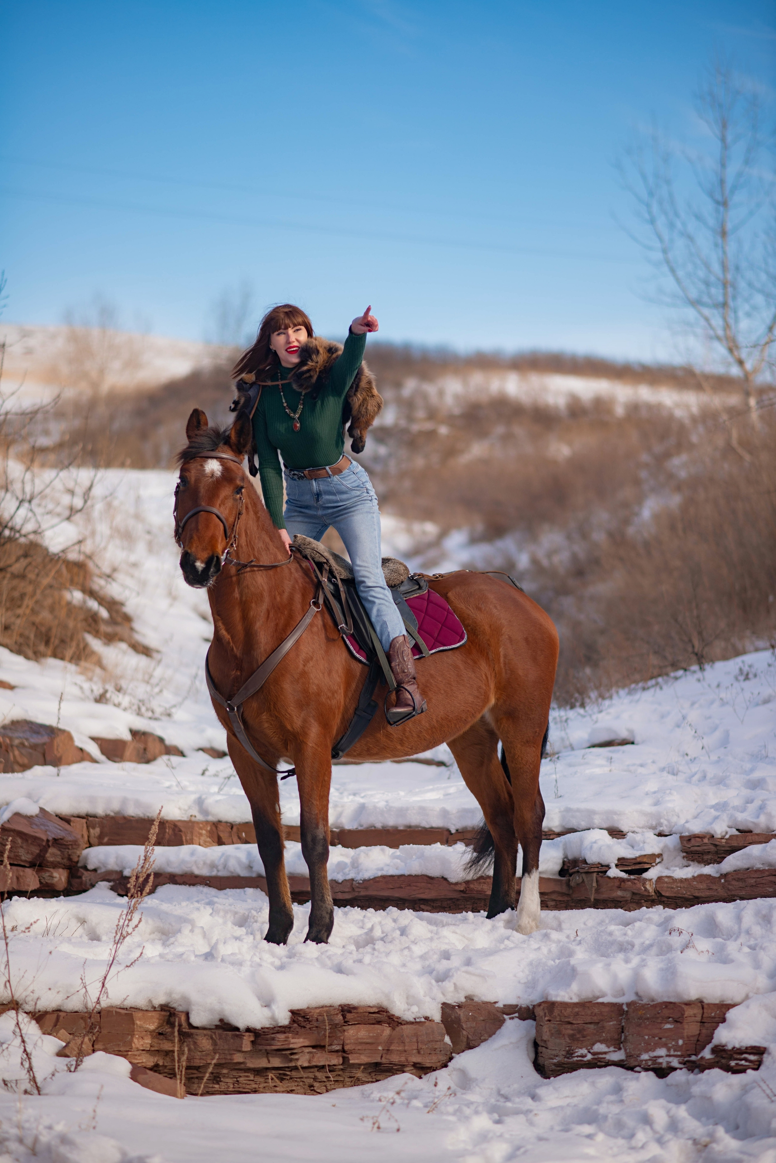 Марина с лошадью. Семейный и свадебный фотограф в Абакане Юлия Су