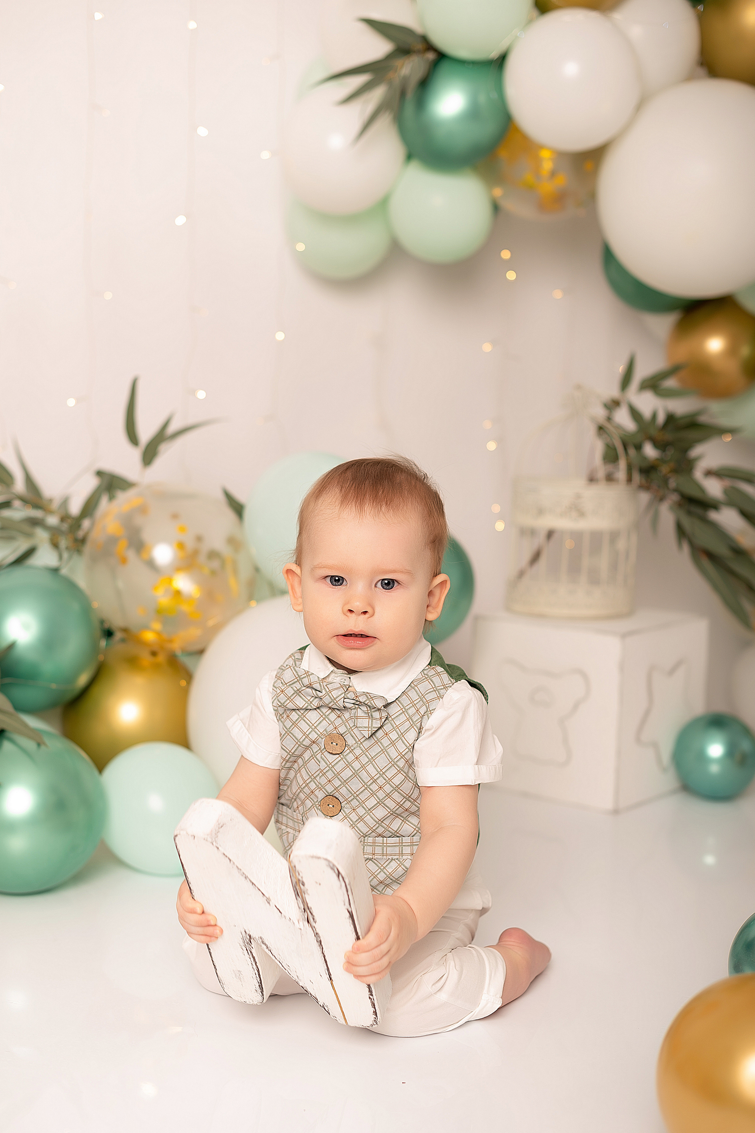 Первый годик Артёмке. Детский и семейный фотограф в Красноярске. Фотосессии новорожденных малышей до 1 месяца