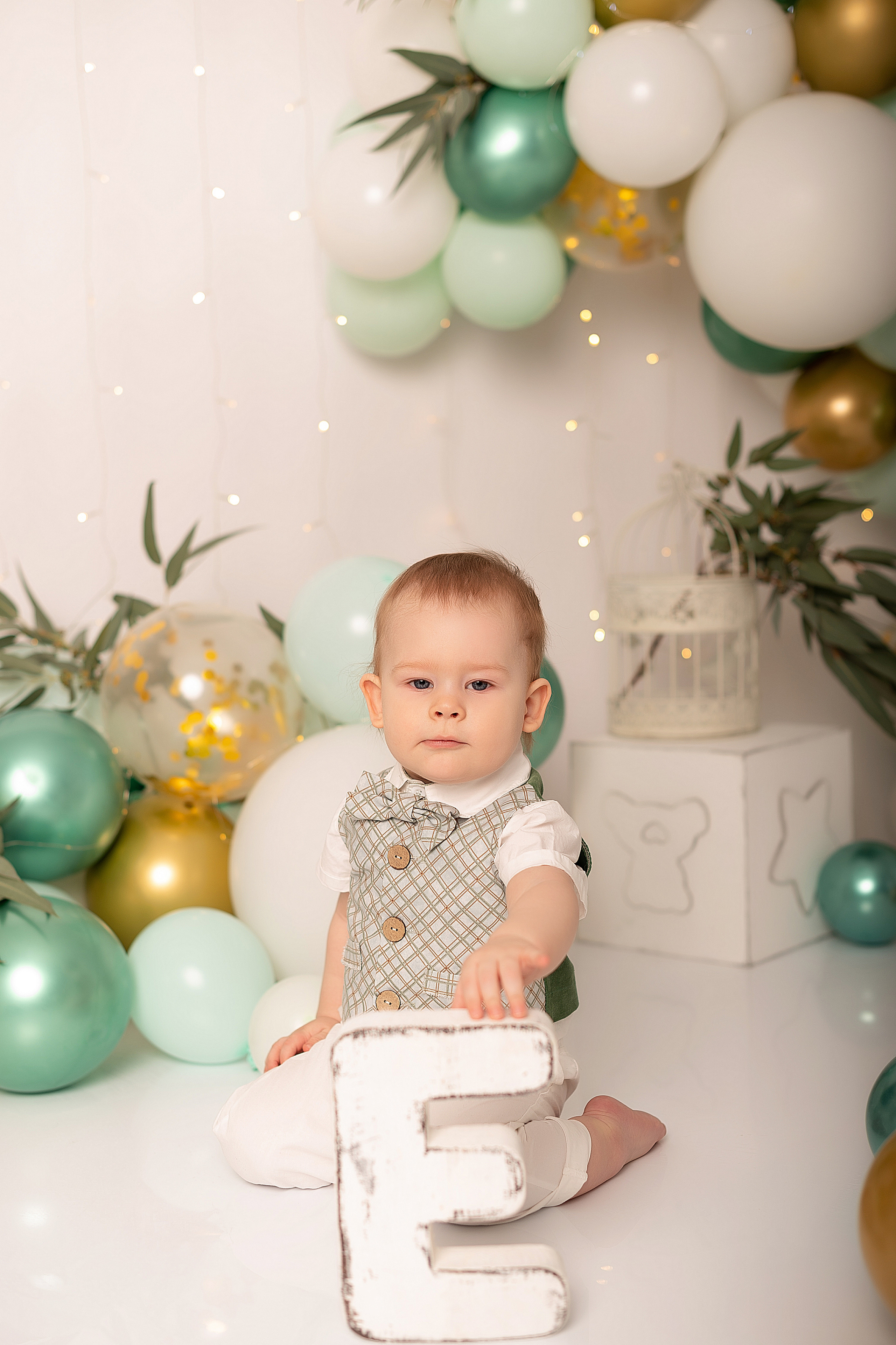 Первый годик Артёмке. Детский и семейный фотограф в Красноярске. Фотосессии новорожденных малышей до 1 месяца