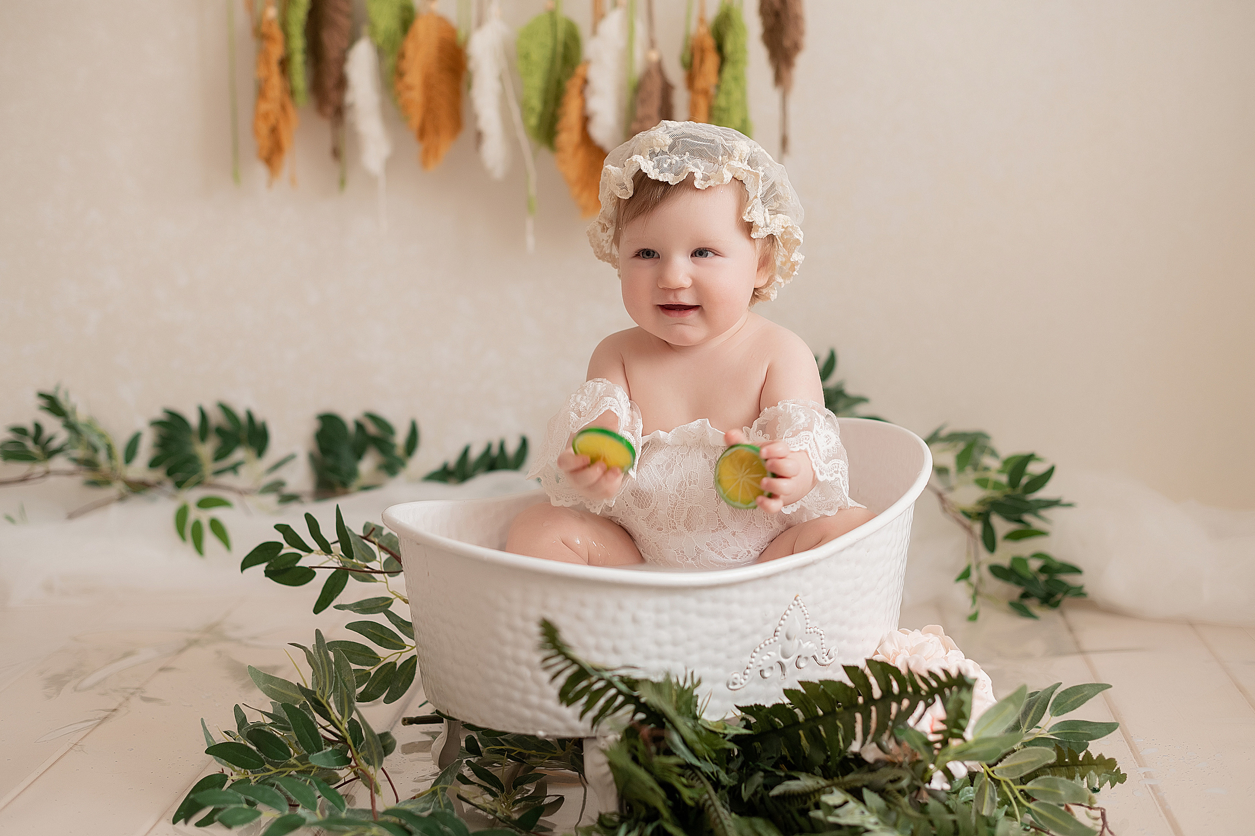 Первый годик Дианочке. Детский и семейный фотограф в Красноярске. Фотосессии новорожденных малышей до 1 месяца