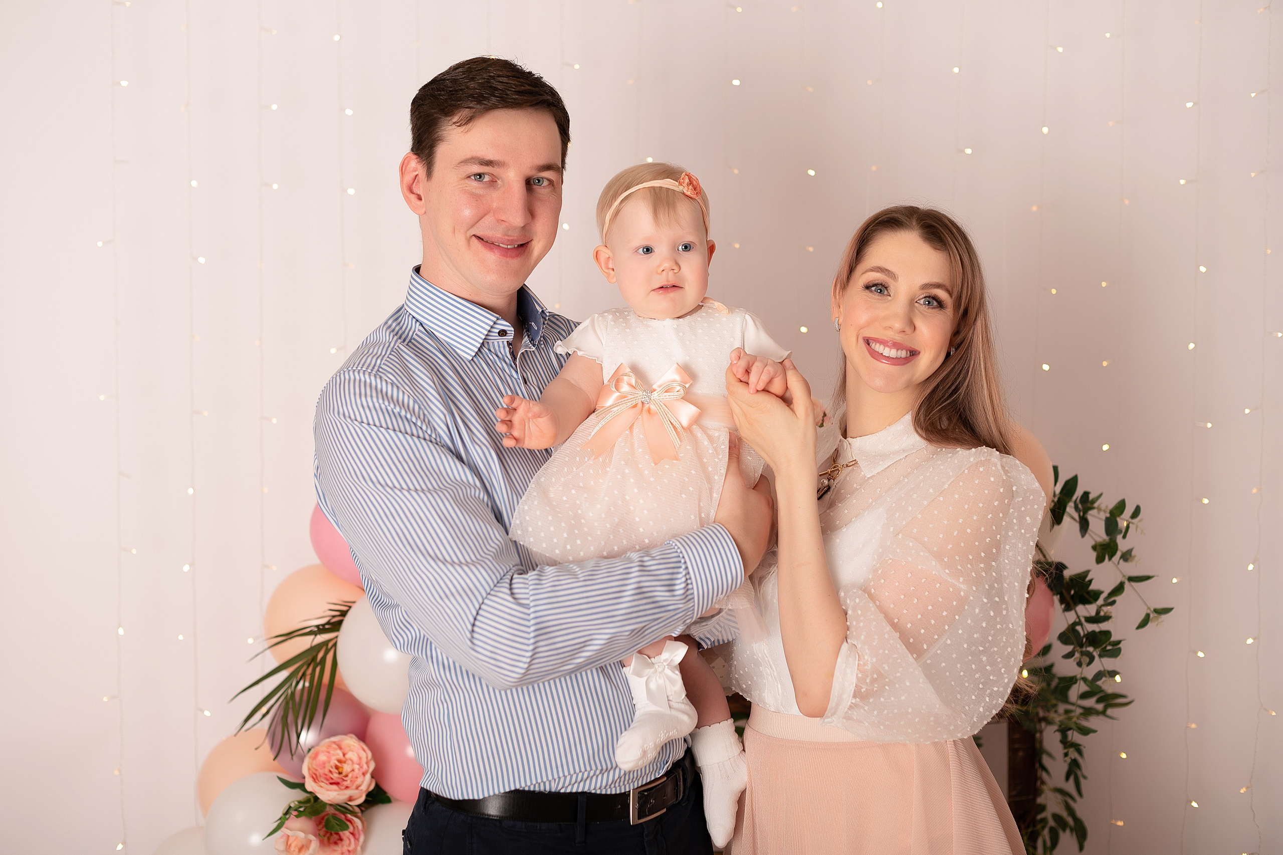 Первый годик Дашеньки. Детский и семейный фотограф в Красноярске. Фотосессии новорожденных малышей до 1 месяца