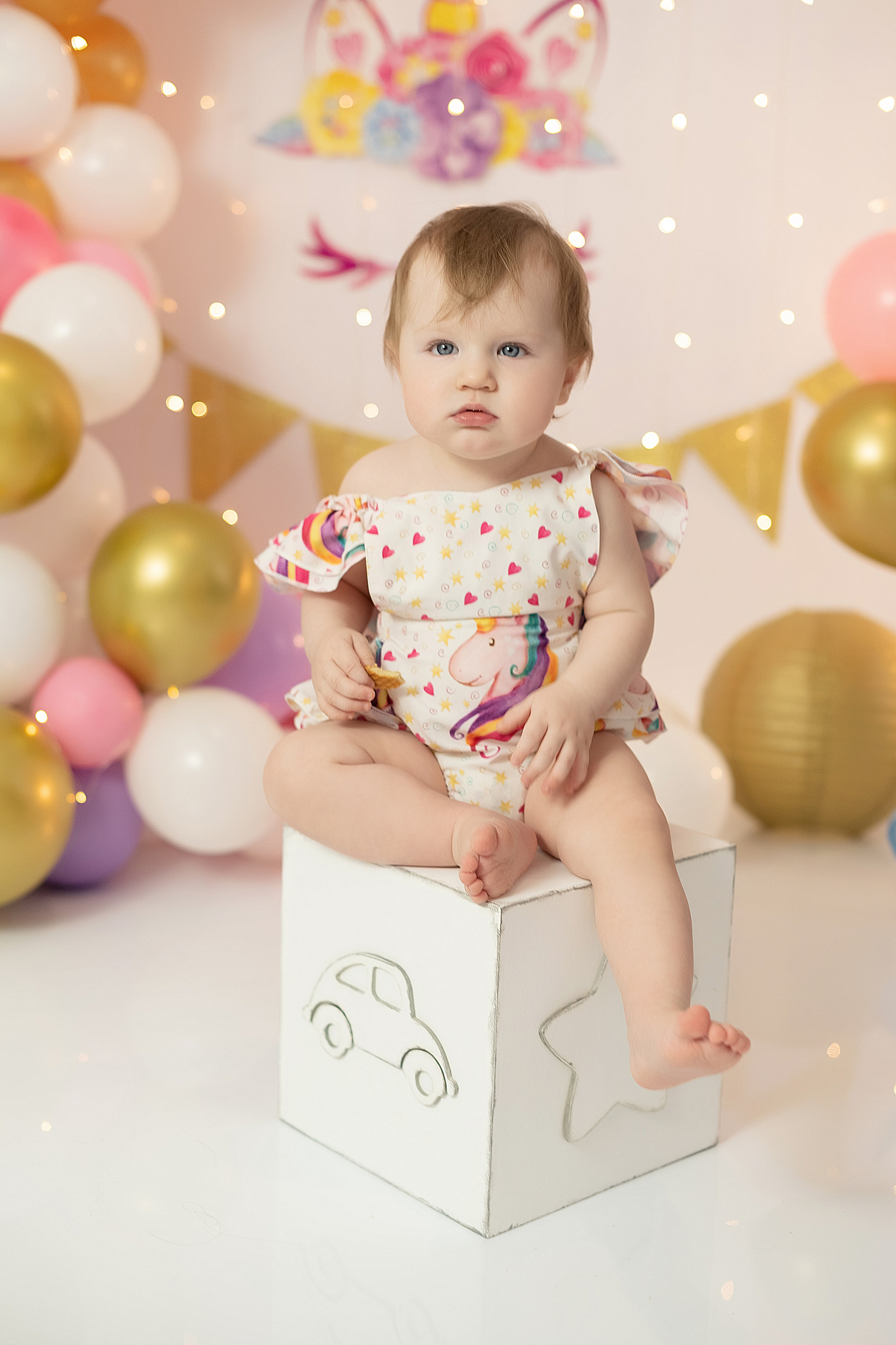 Первый годик Дианочке. Детский и семейный фотограф в Красноярске. Фотосессии новорожденных малышей до 1 месяца