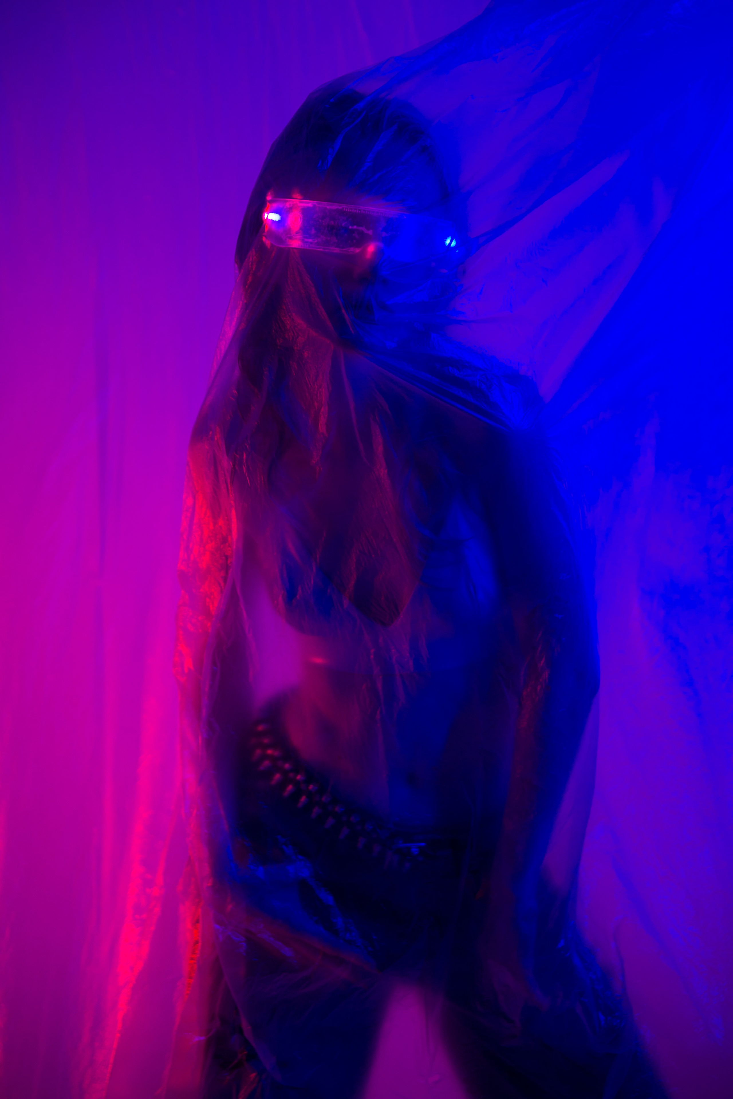 Мария Тихонова. Неон