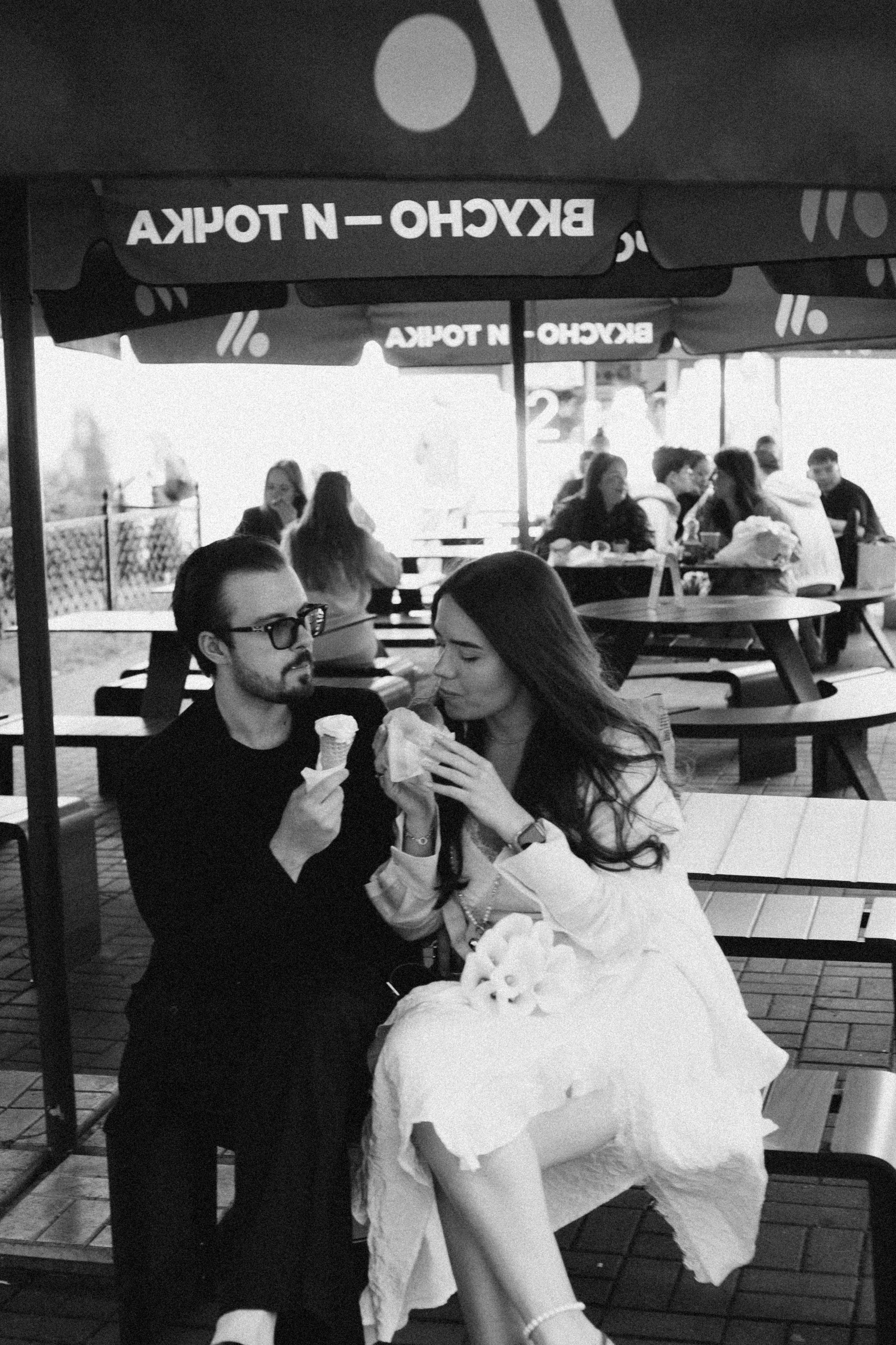 СВАДЕБНАЯ СЬЕМКА В ПАРКЕ ПОБЕДЫ И ПРОГУЛКА ПО МОСКОВСКОМУ ПРОСПЕКТУ. Профессиональный фотограф, Санкт-Петербург — Виктория Богомолова