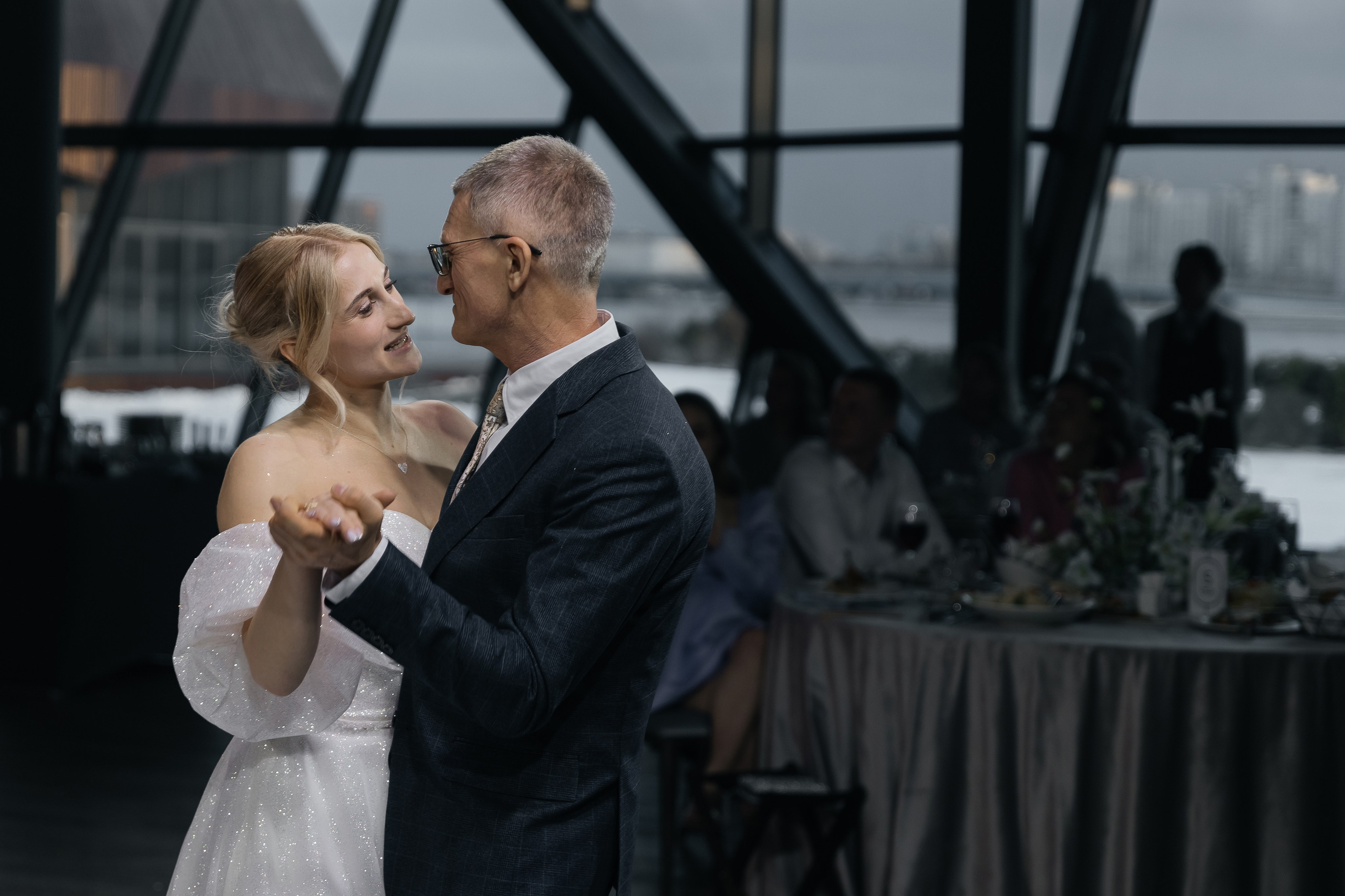 Любовь, Апрель, Питер…. Свадебный  фотограф Юлия Гривцова Москва