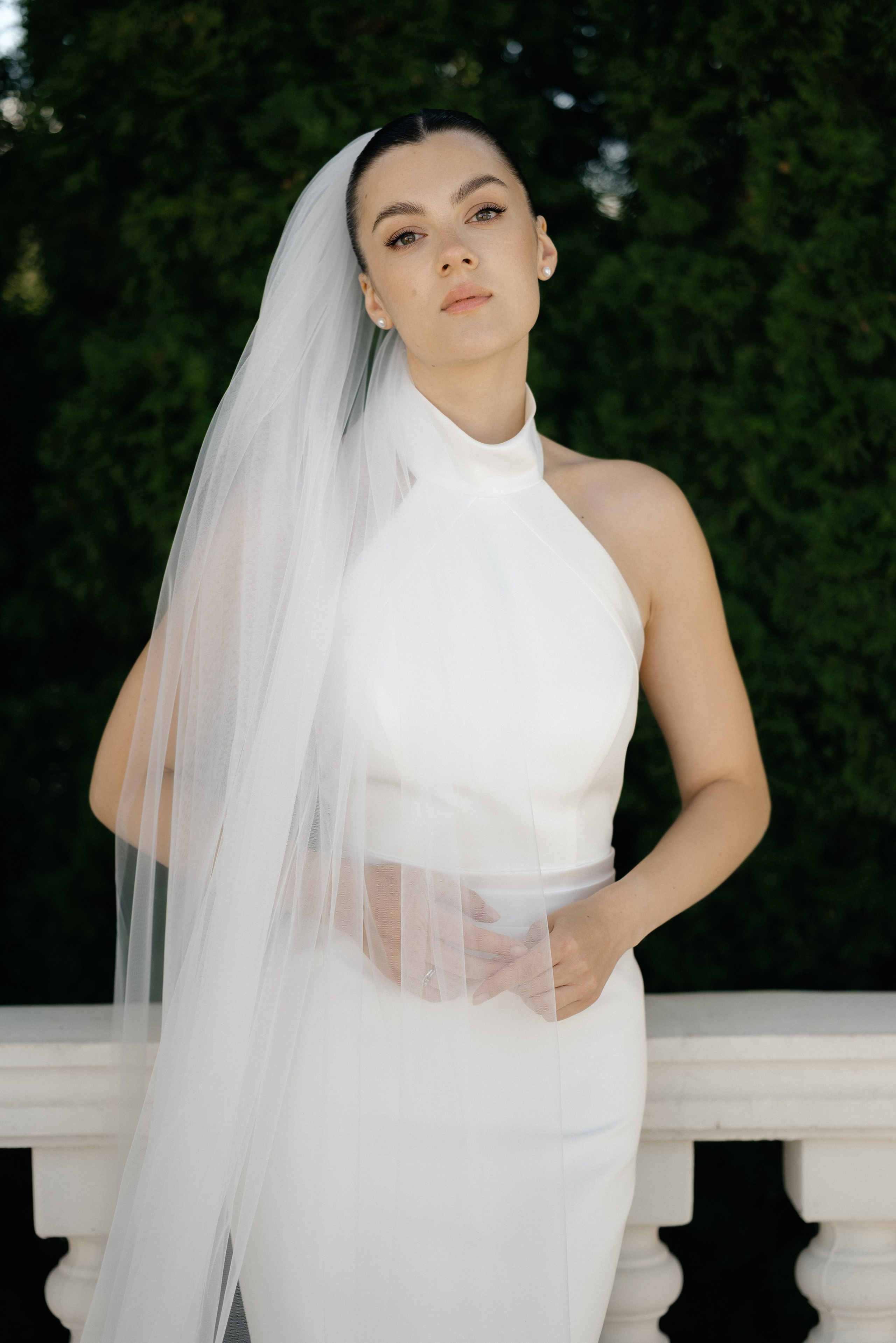 Wedding day in VERSAL PARK. Wedding PHOTOGRAPHER Andrew Vnukov