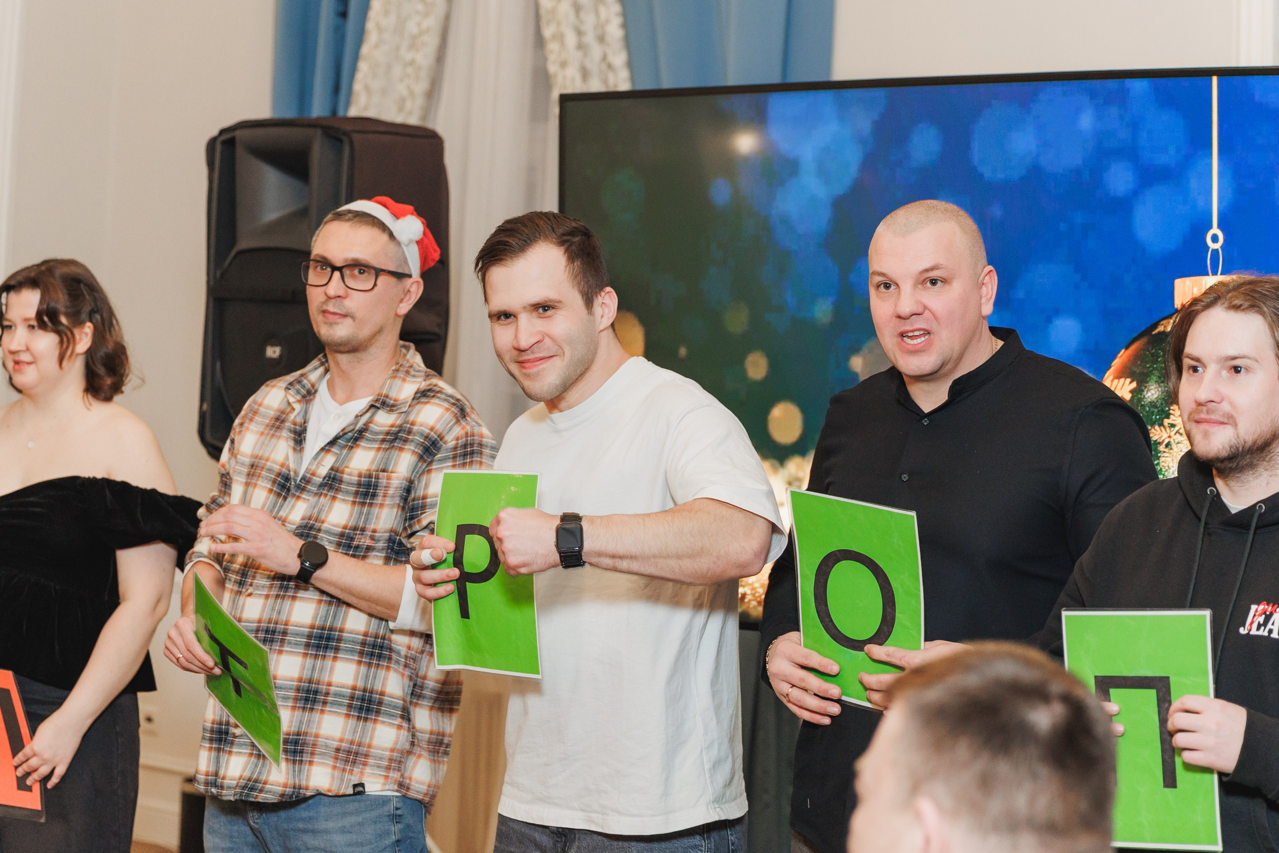 Новогодний корпоратив. Фотограф в Москве Дмитрий Емельянов