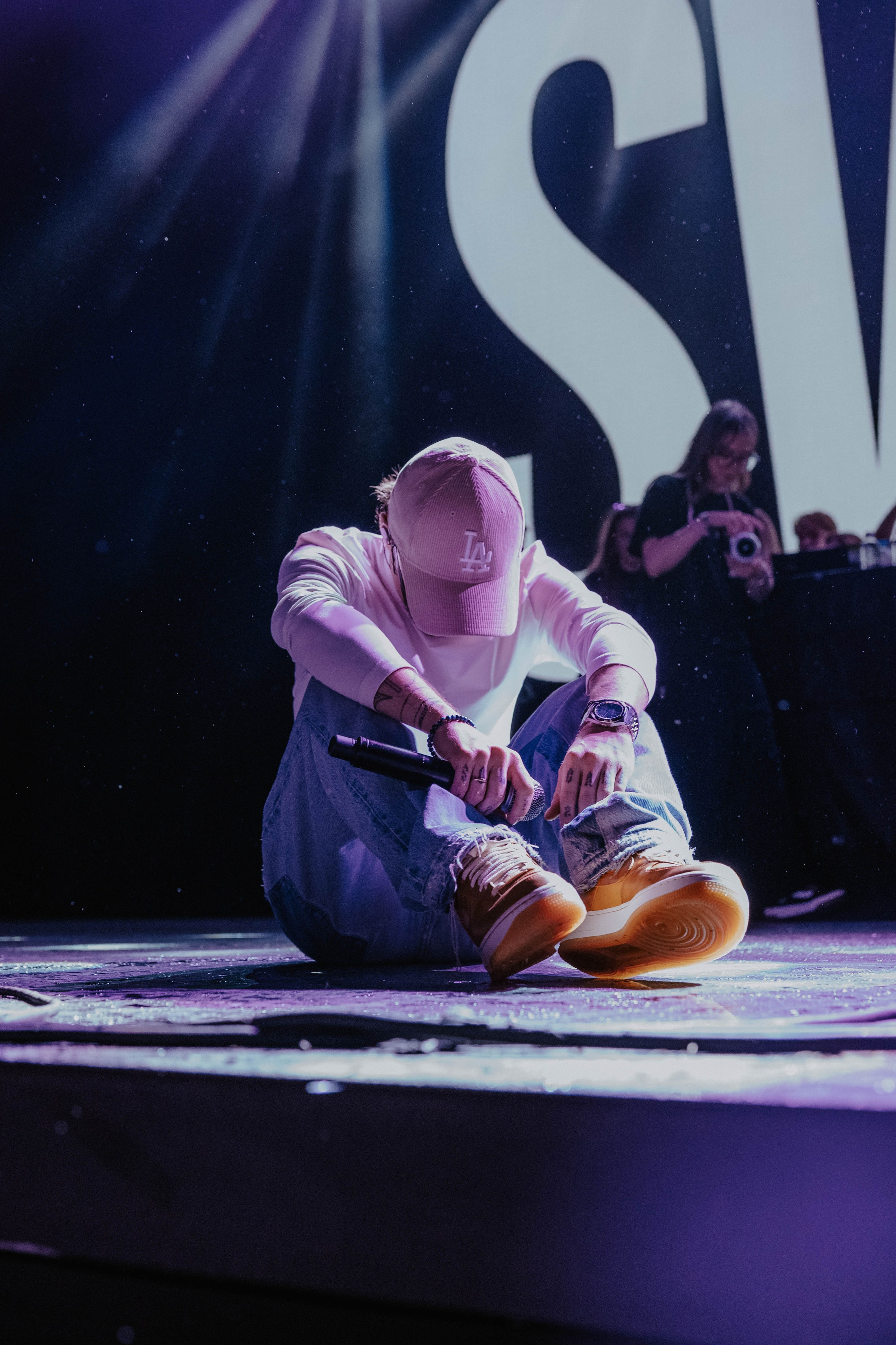 Бэкстейдж Whole Lotta Swag. Главная