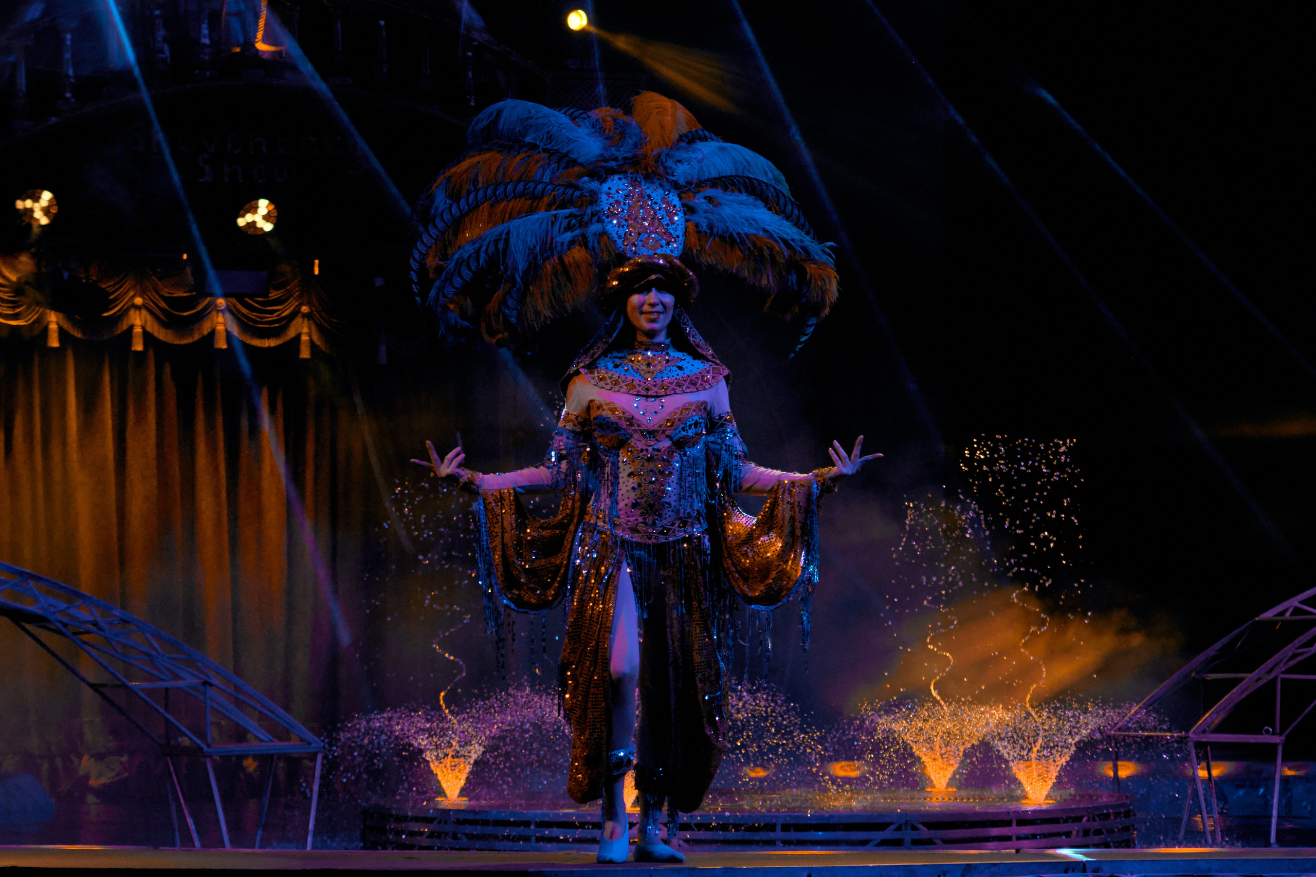 Цирк «На воде». Фотограф