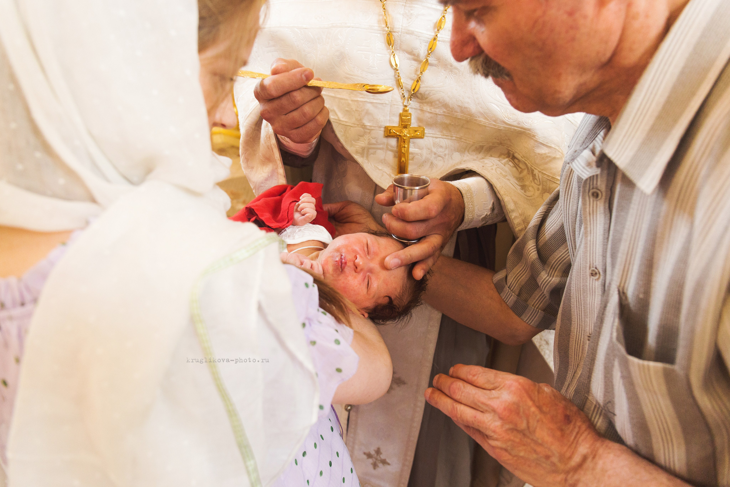 Таинство Крещения. Фотограф новорожденных и детский в Сергиевом Посаде Кругликова Юлия