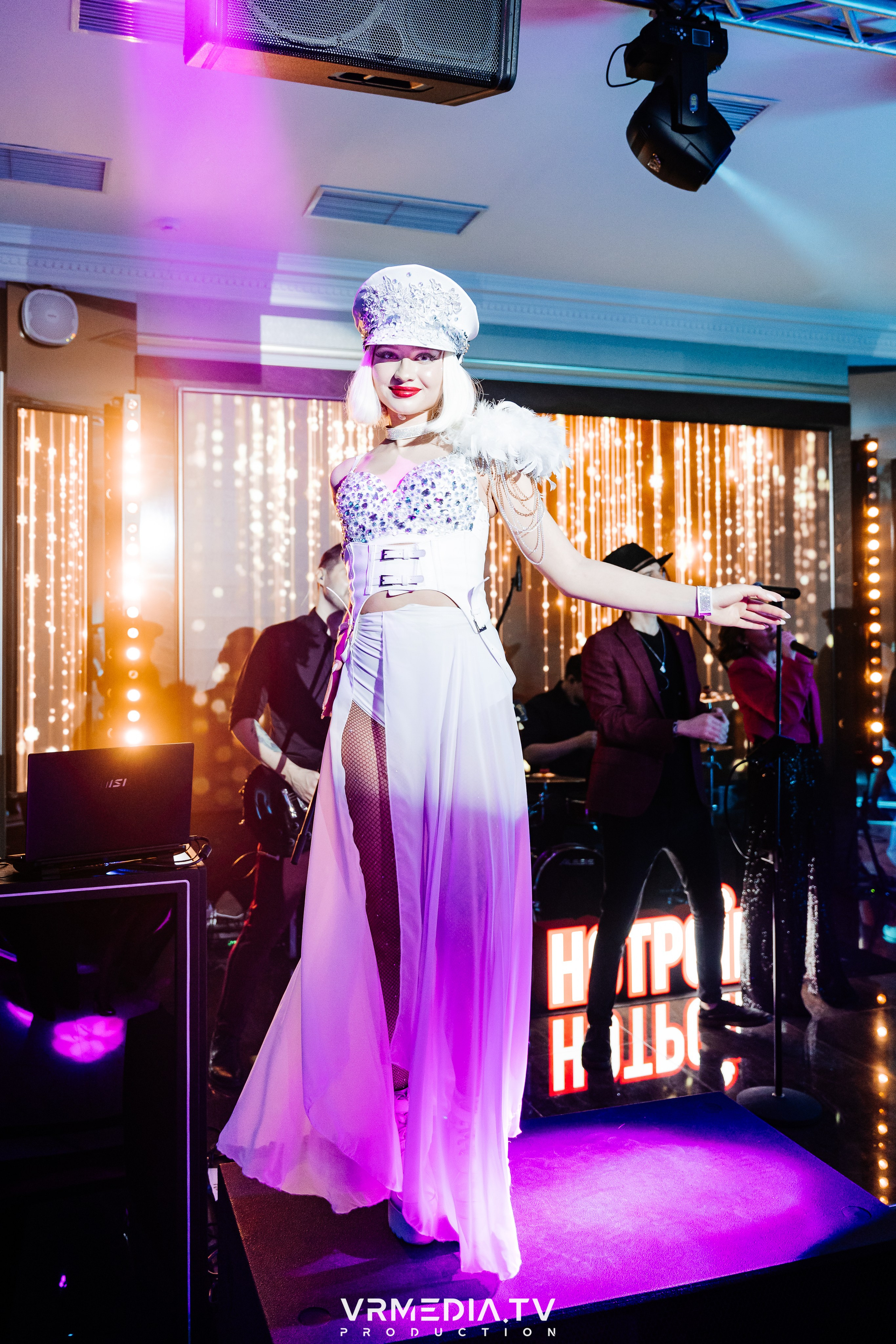 Международный женский день в ресторане «Лазурный берег»