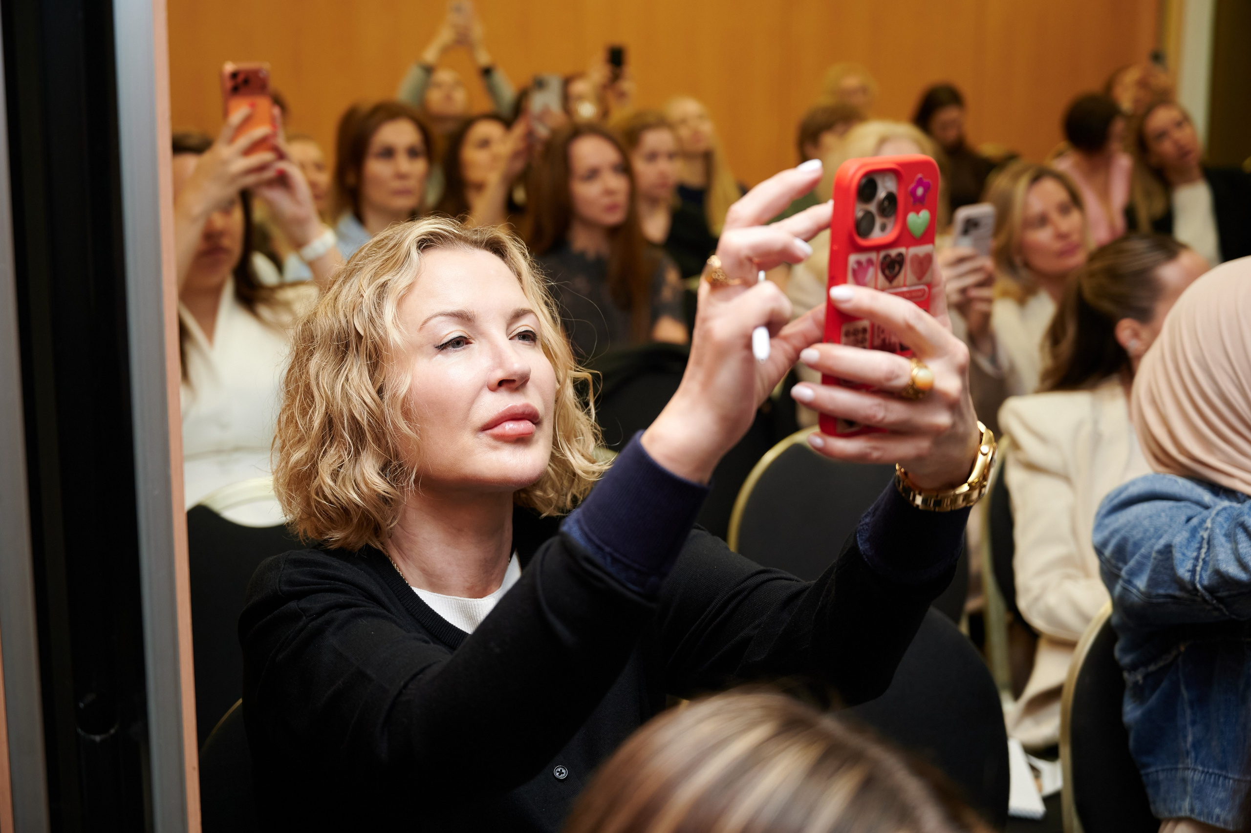 Enesthetics. Профессиональный репортажный фотограф в Самаре Никита Королев