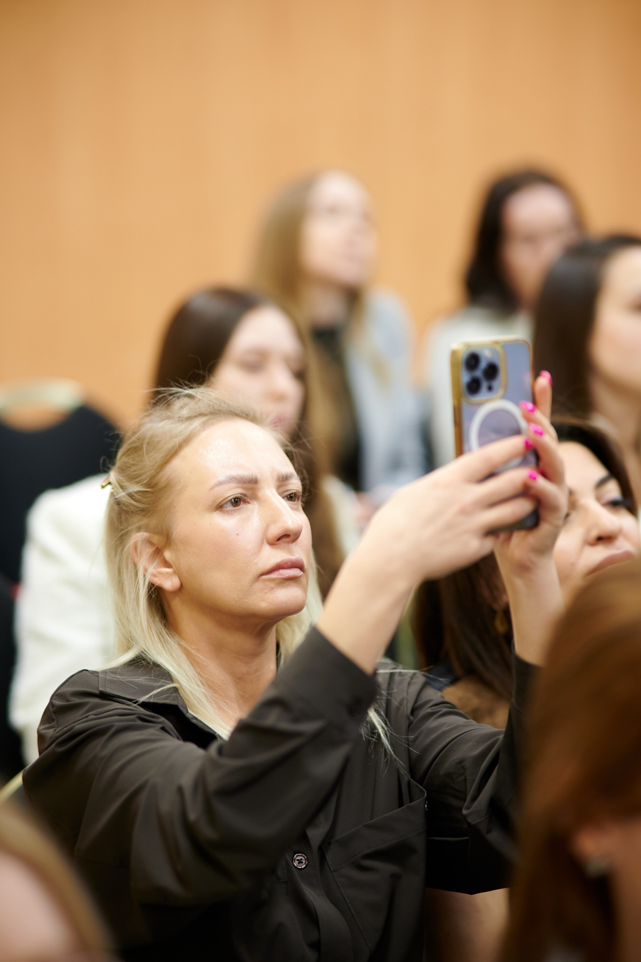 Enesthetics. Профессиональный репортажный фотограф в Самаре Никита Королев