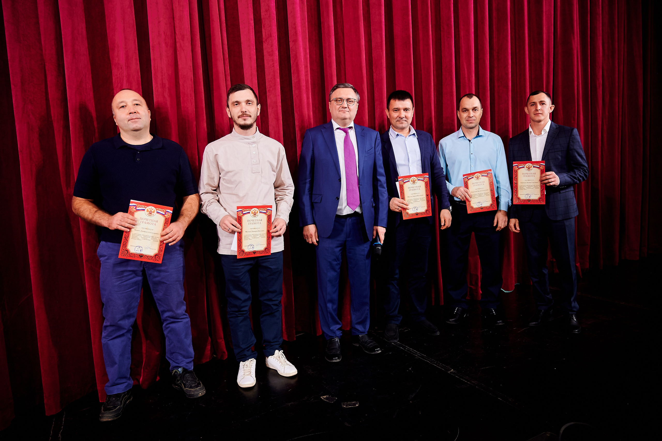 Vitess. Профессиональный репортажный фотограф в Самаре Никита Королев