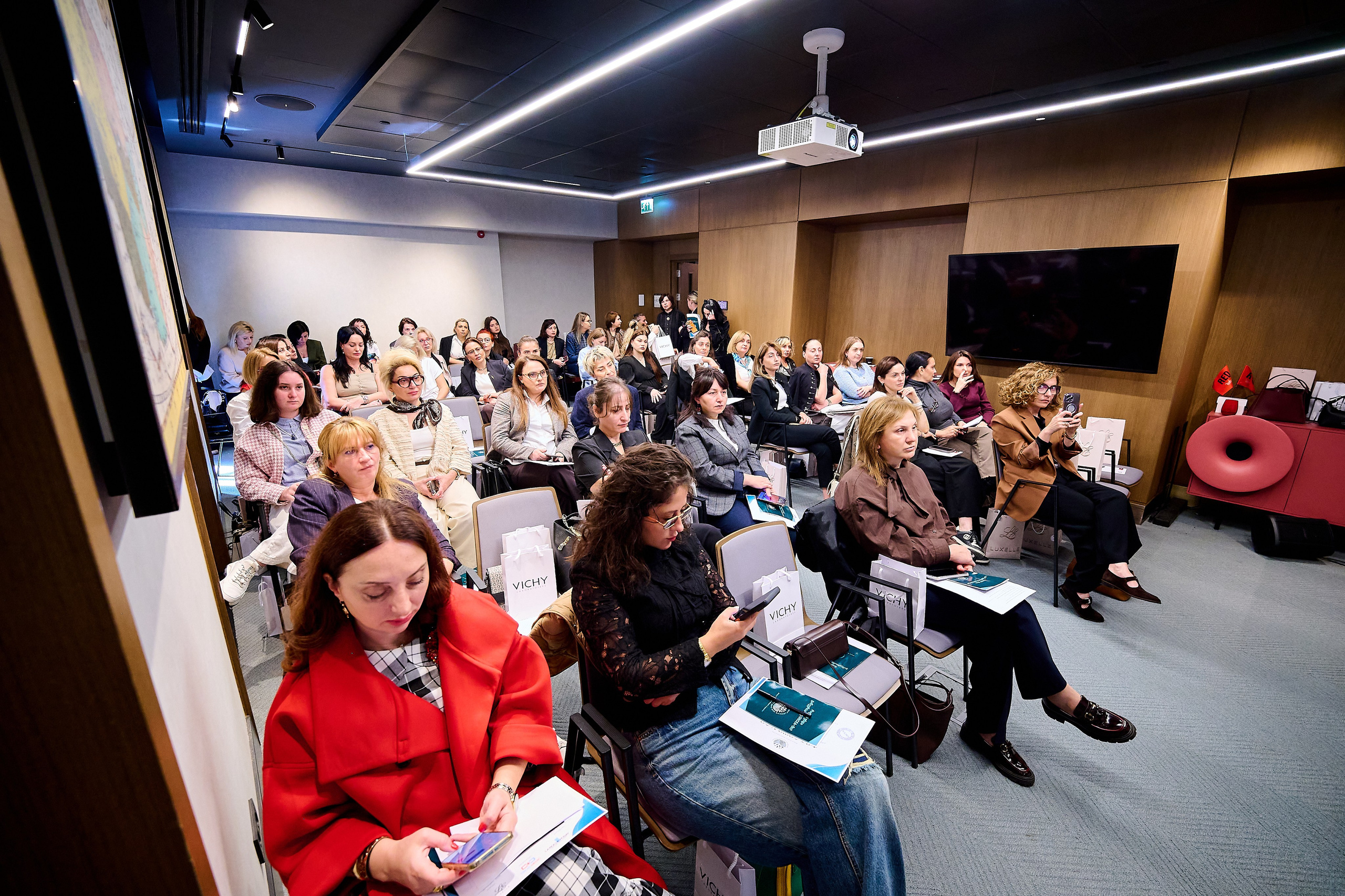 Experts Association Georgian Skin Care 2026. Профессиональный репортажный фотограф в Самаре Никита Королев