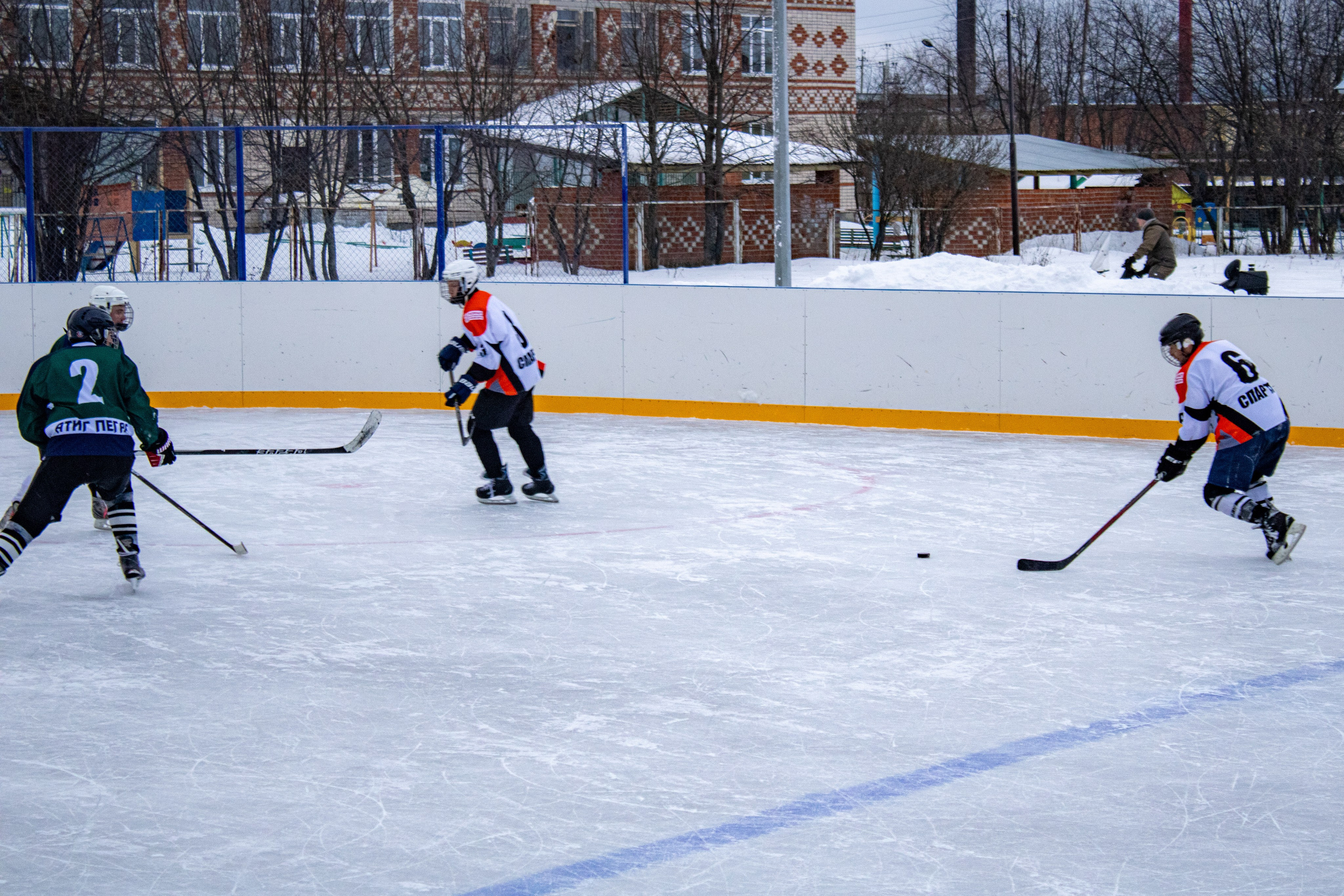 Хоккей г.п Атиг-г.Нижние Серги