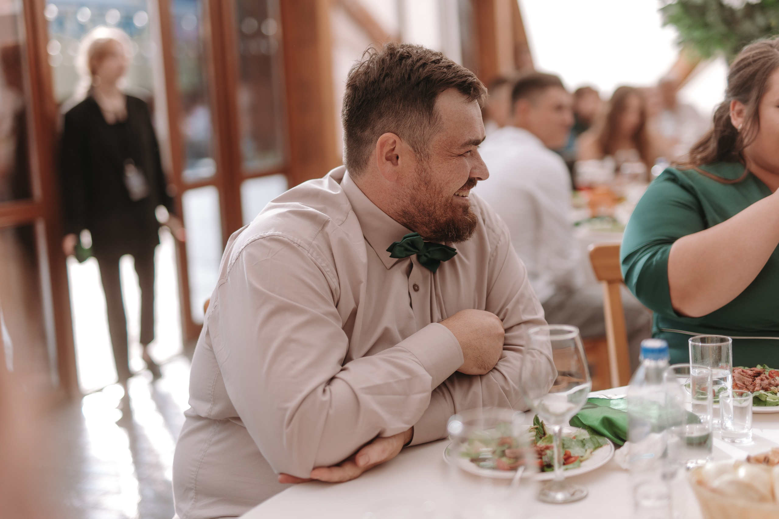 КАФЕ М5 / ХОТИМ ЕДИМ / БОГДАН НАСЫРОВ / ИЛЬНАР АХМАДУЛЛИН