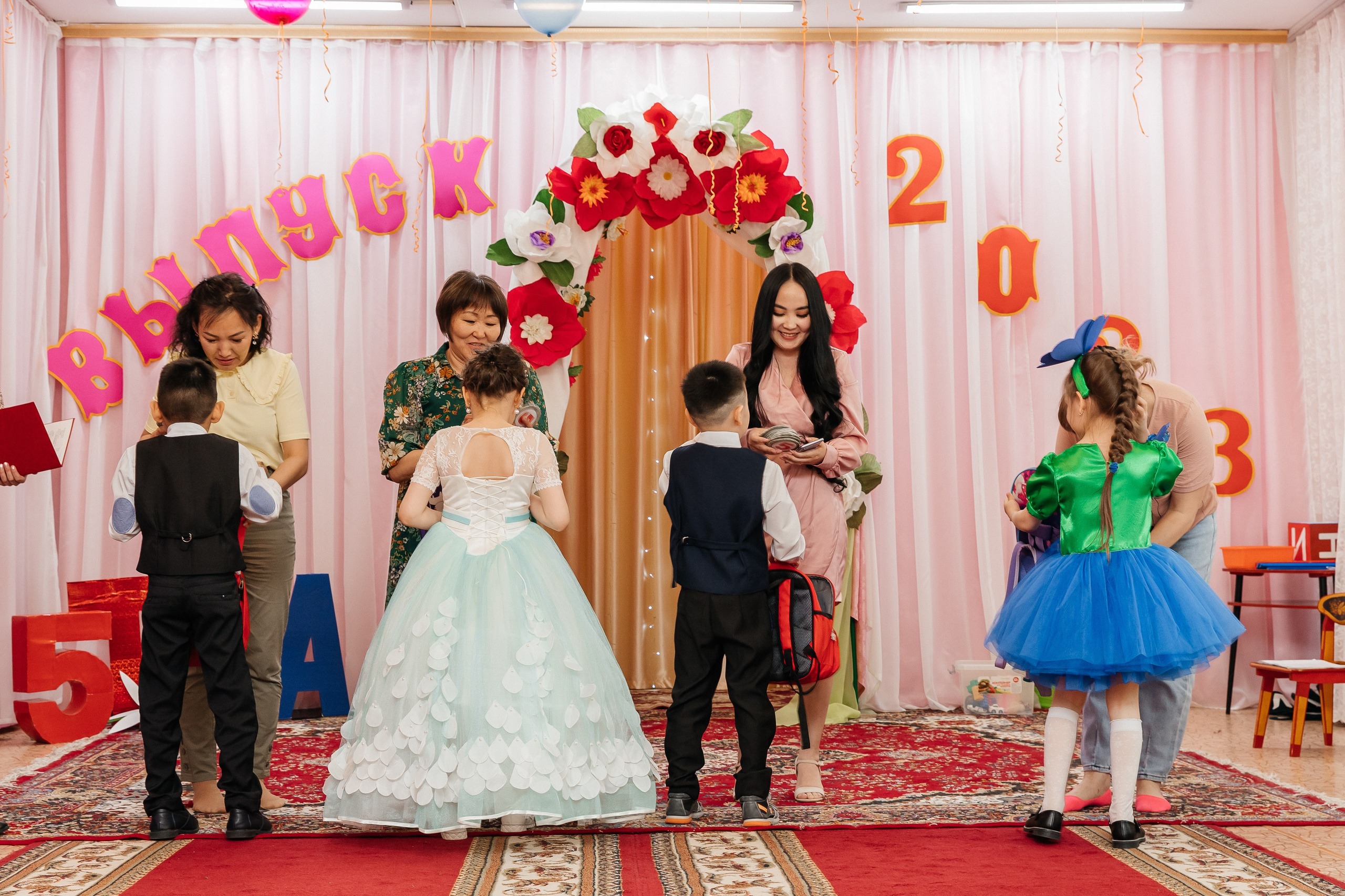 Выпускной Солнышко 2023. Воронистая Анастасия. Фотограф Якутия, Томпонский район