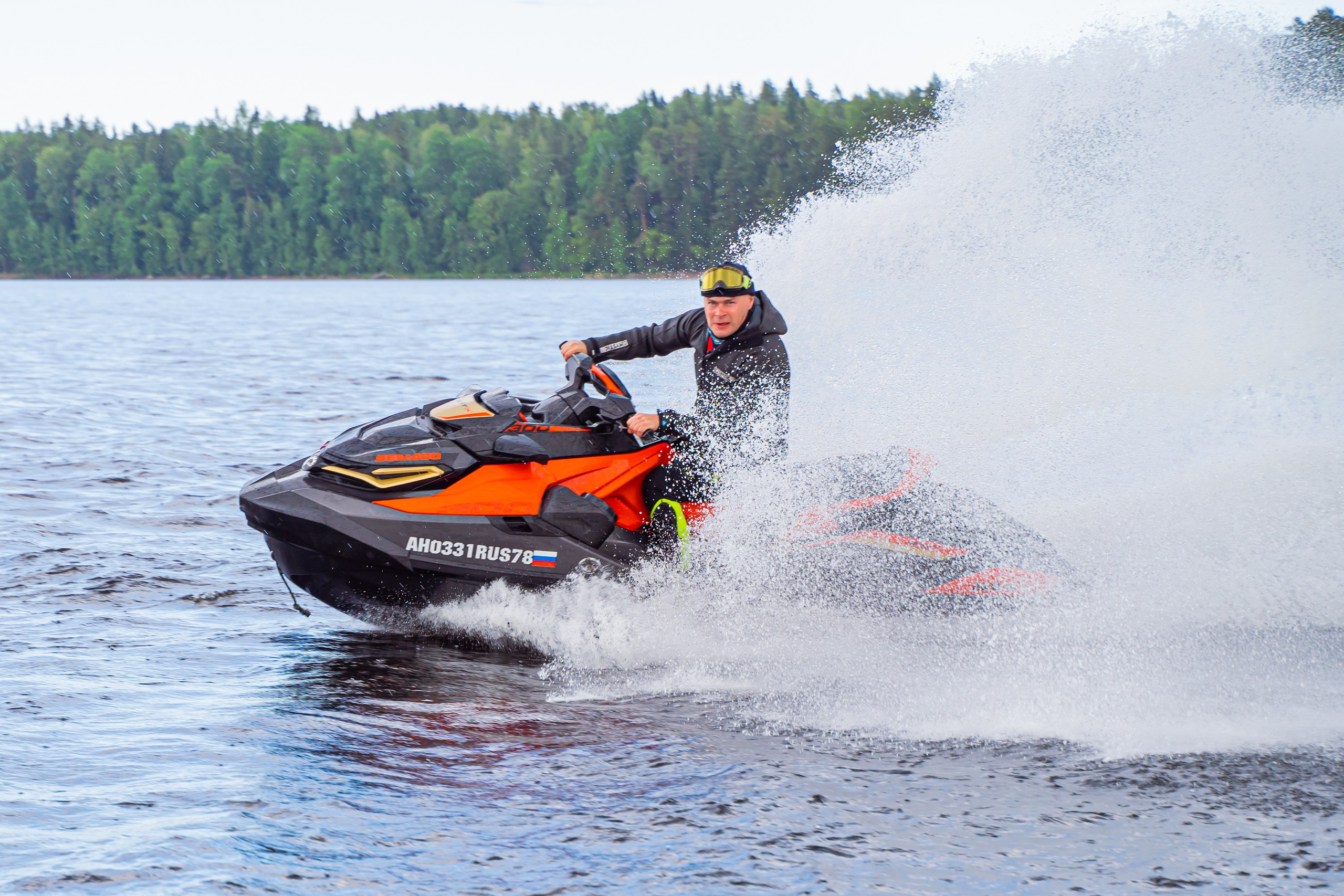 Гидровыезд в Коневский мужской монастырь. Свадебный, семейный, портретный, репортажный фотограф в Санкт-Петербурге