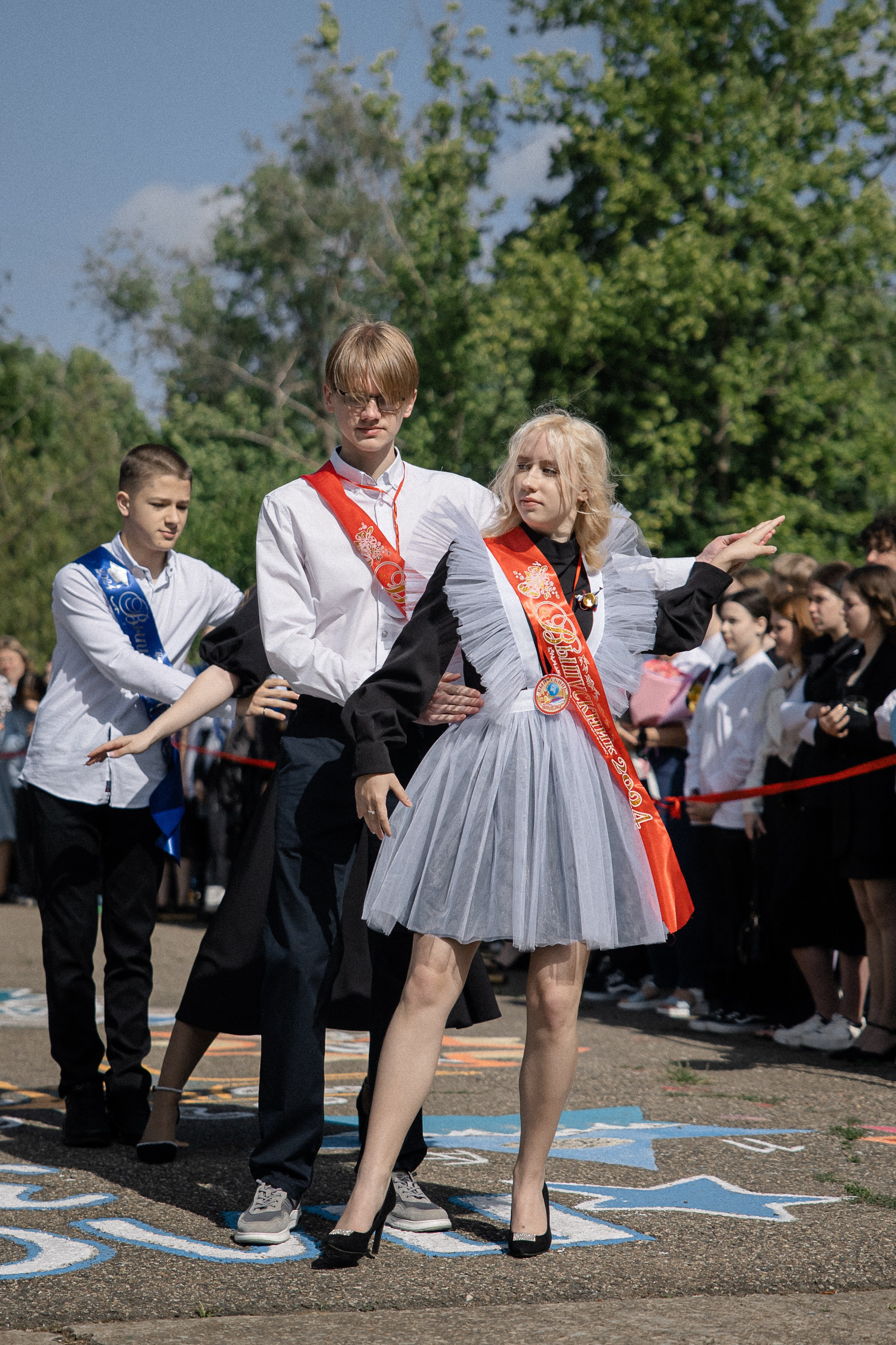 Последний звонок — линейка. Свадебный фотограф Роман Еремеев