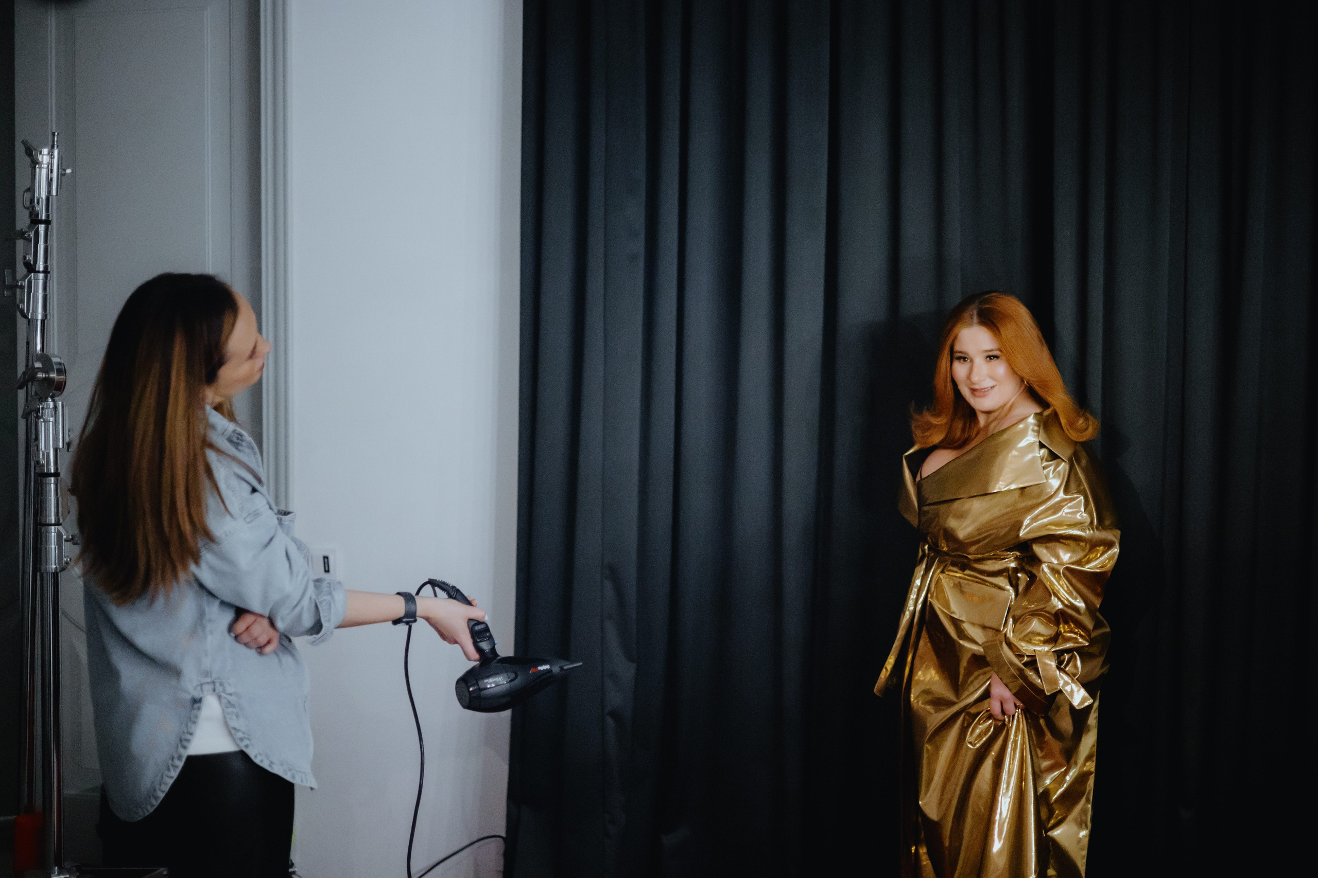 Backstage для журнала «Караван историй» с Юлией Куварзиной. Фотограф в Москве и Санкт-Петербурге Дарина