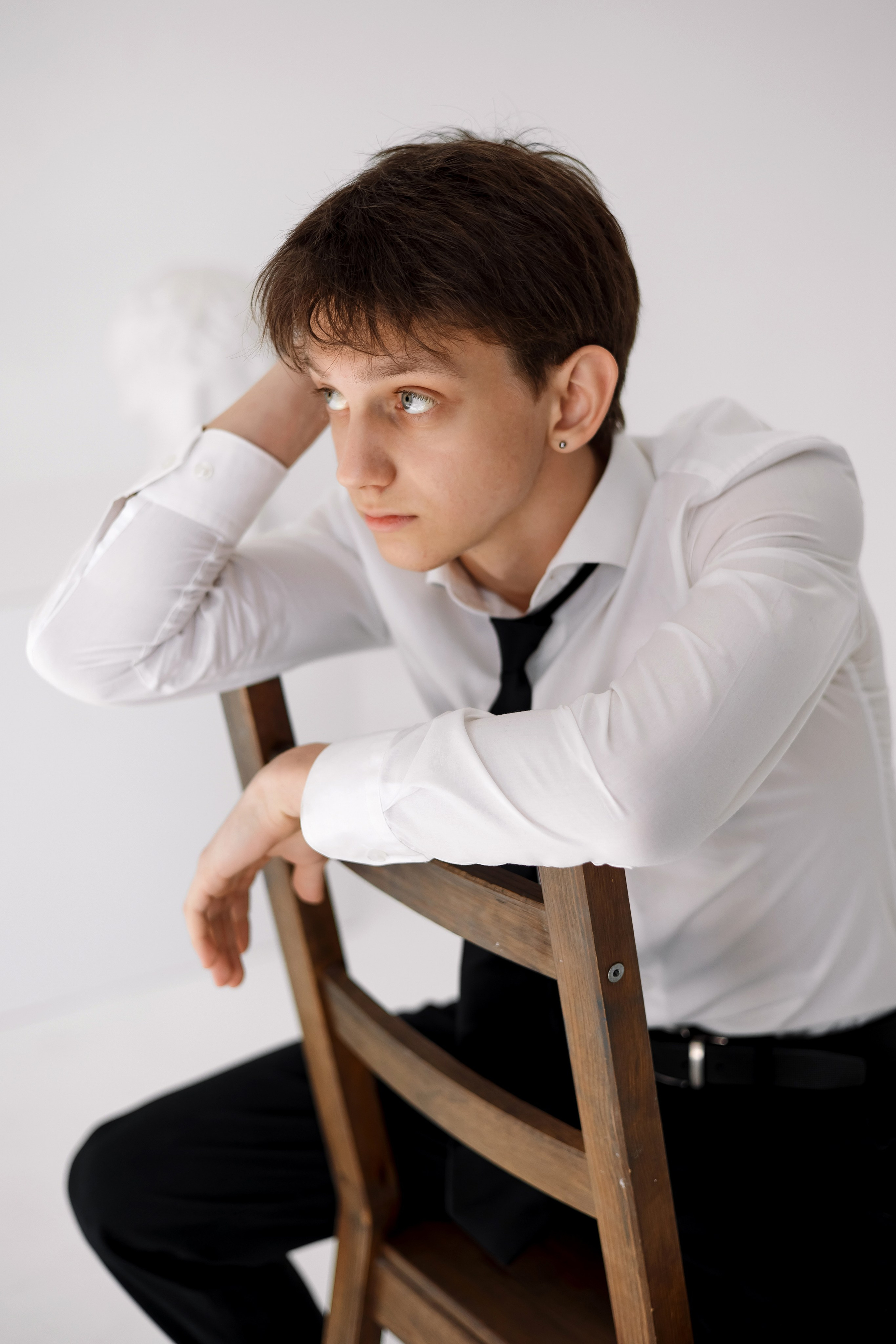 11 класс съемка на циклораме. Фотограф Любовь Корниенко, Примоский край