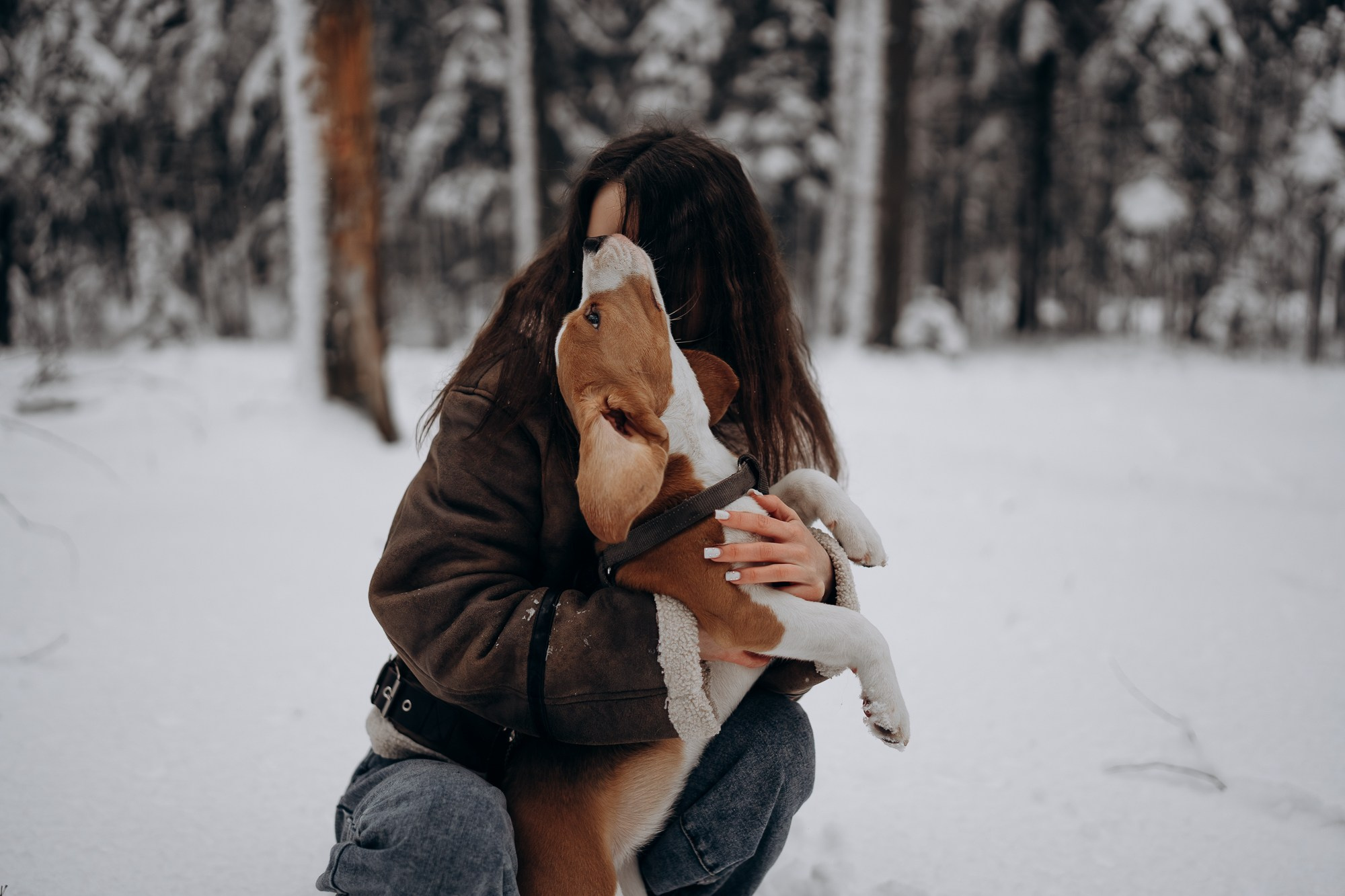 Зимняя фотосессия для девушки с собакой. Свадебный и репортажный фотограф в Ярославле Евгений Сальников