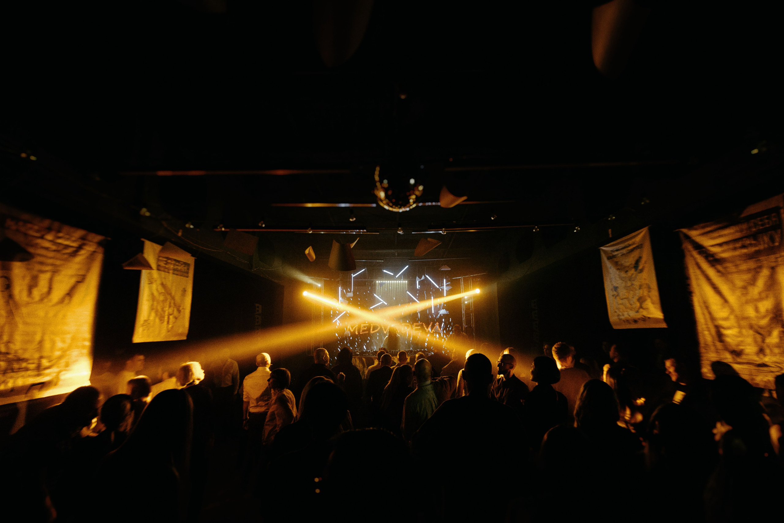 FORUM 9 SOVA. Фотограф Иркутск Антипин Сергей