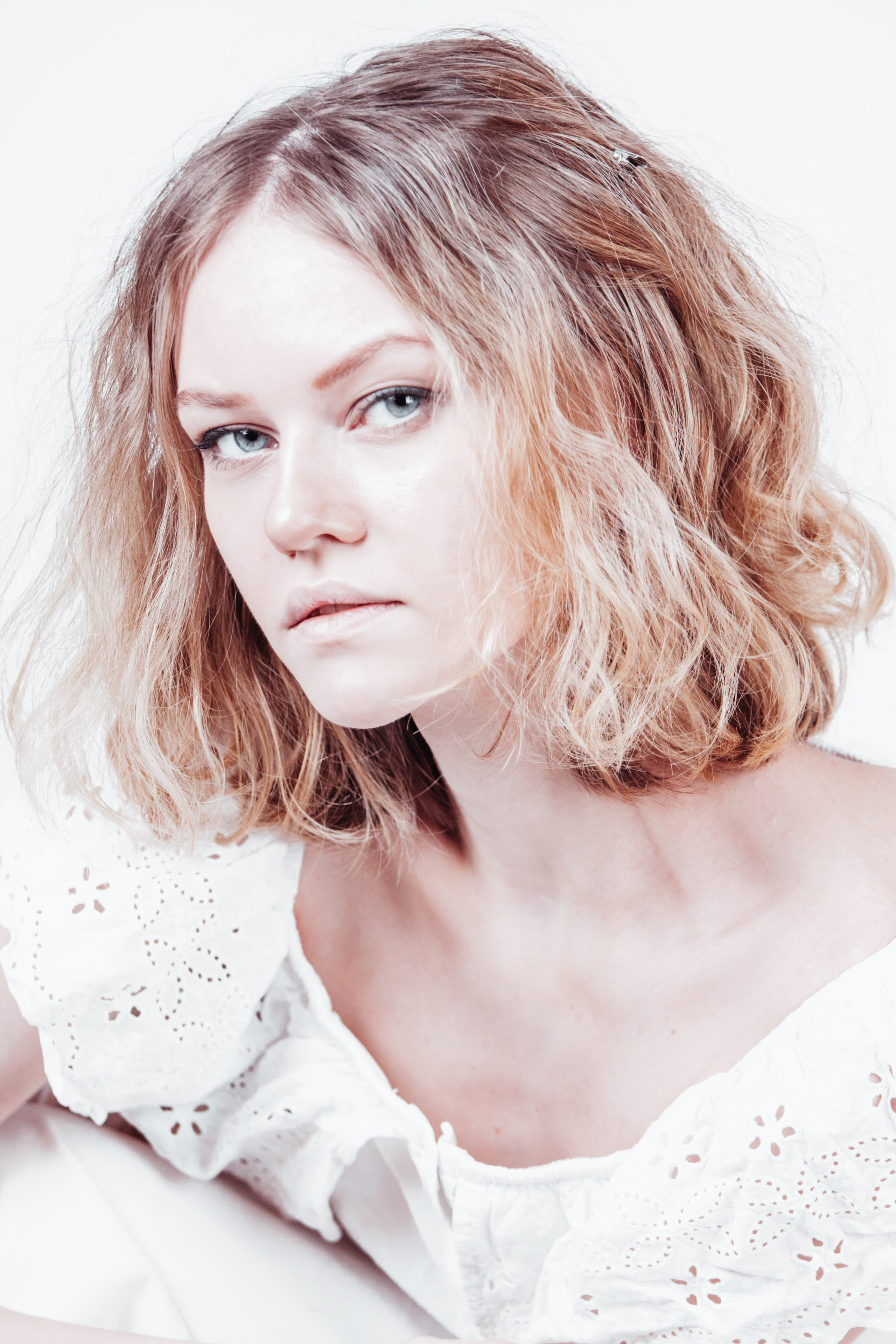 White. Дария Галямова — фотограф: открытый, творческий, коммерческий