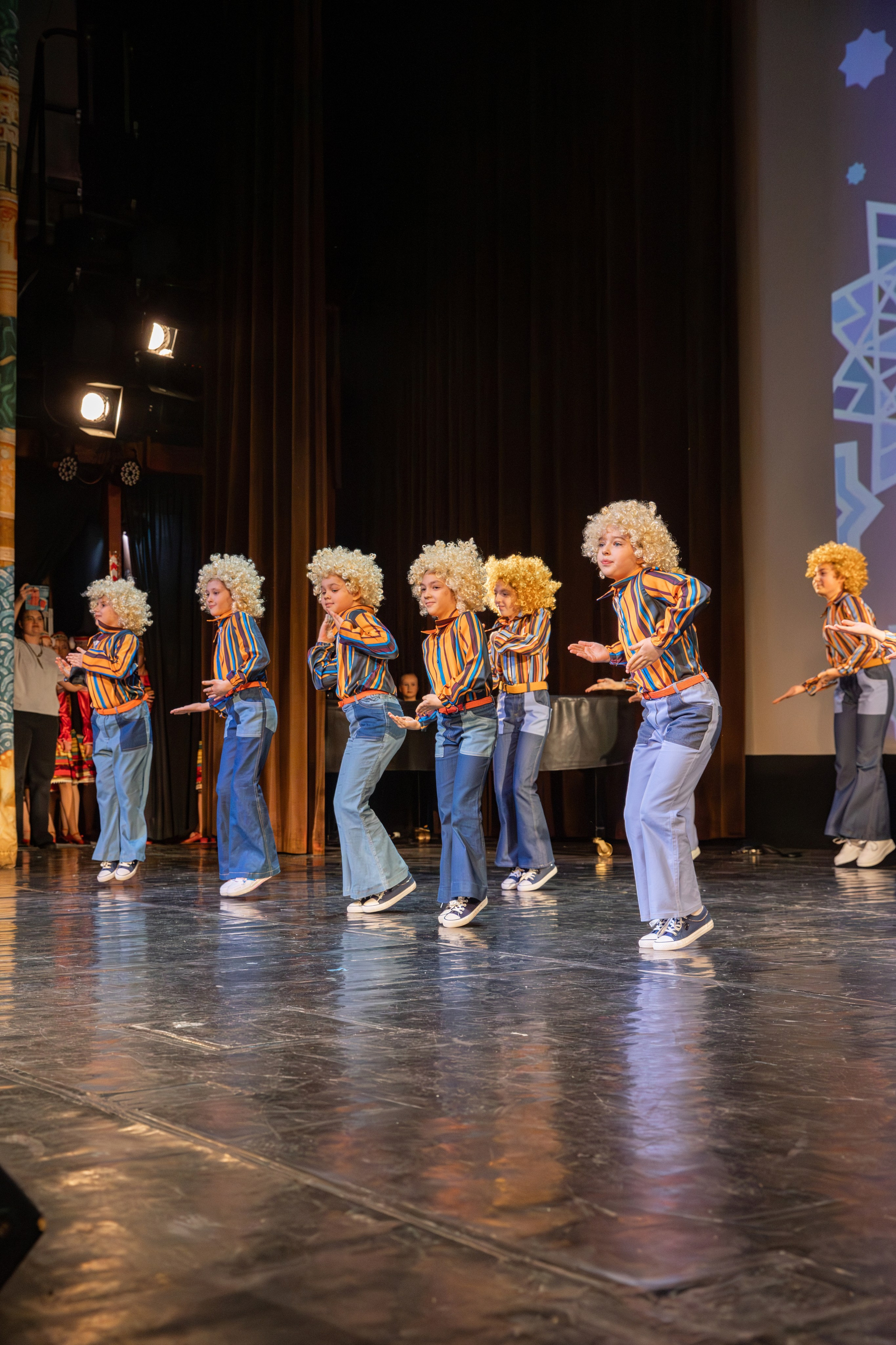 Съемка школьных репортажей в Москве. Семейный и женский фотограф в Москве Надежда Воробьева