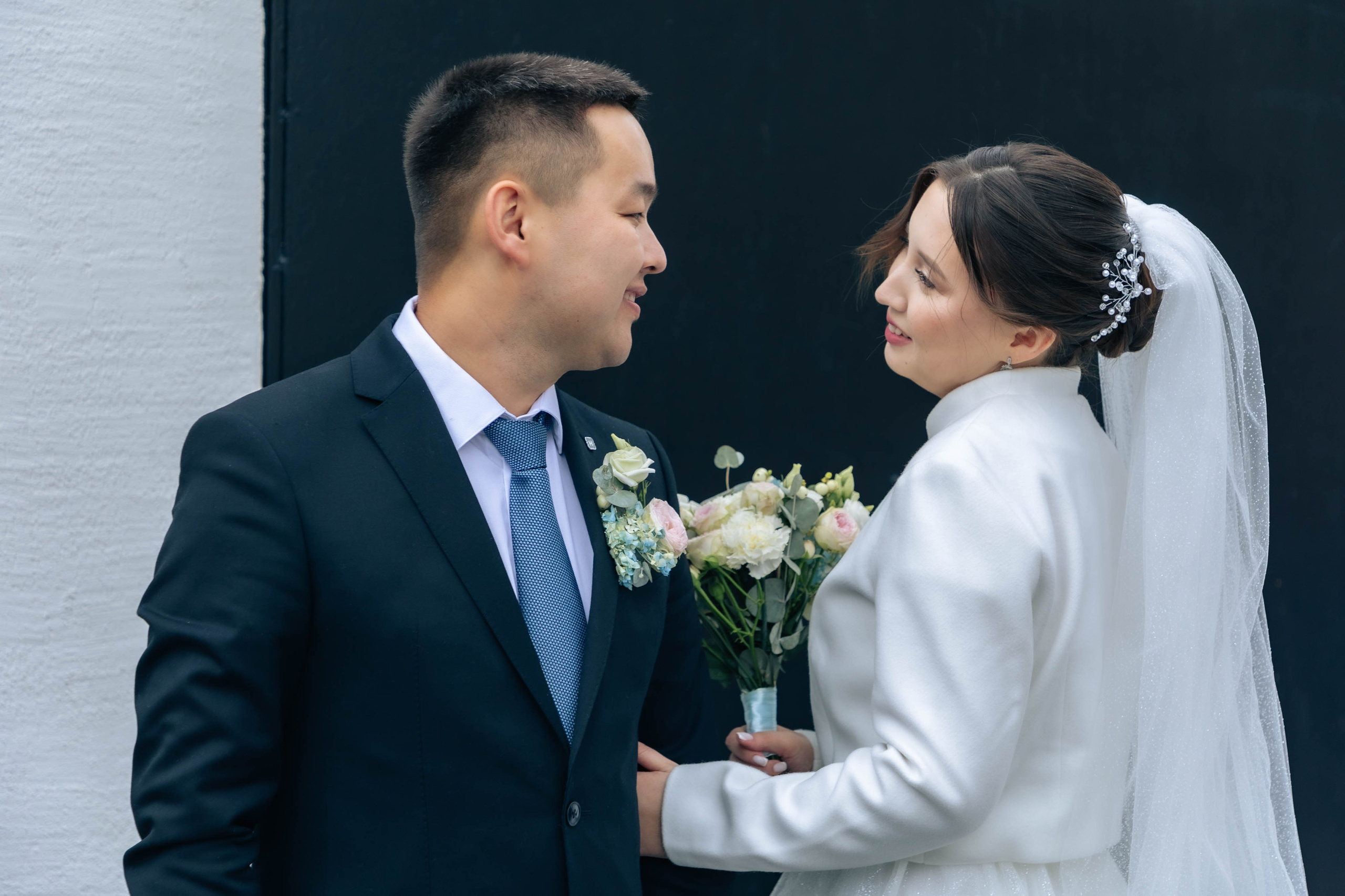 Ашим и Жанара. Главная