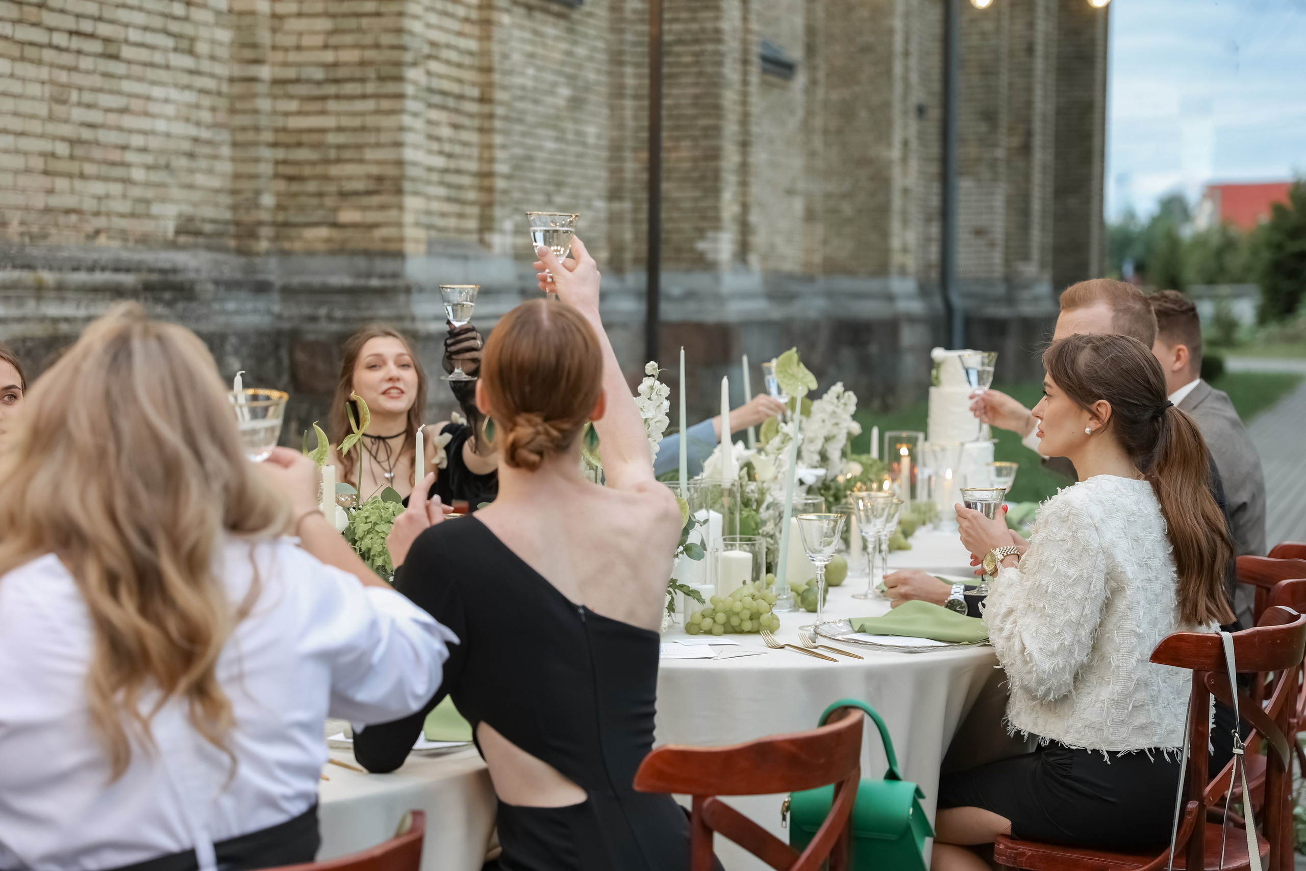 Кирилл и Виктория. Свадебные фотограф и видеограф в Минске Голдосовы Марина и Вадим