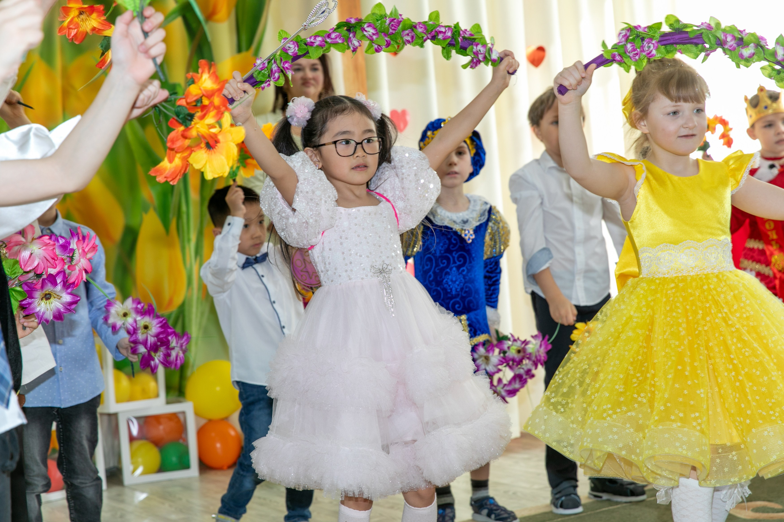 8 марта Лебедушка 2025. Школьный и детский фотограф в Южно-Сахалинске Анастасия Лескова