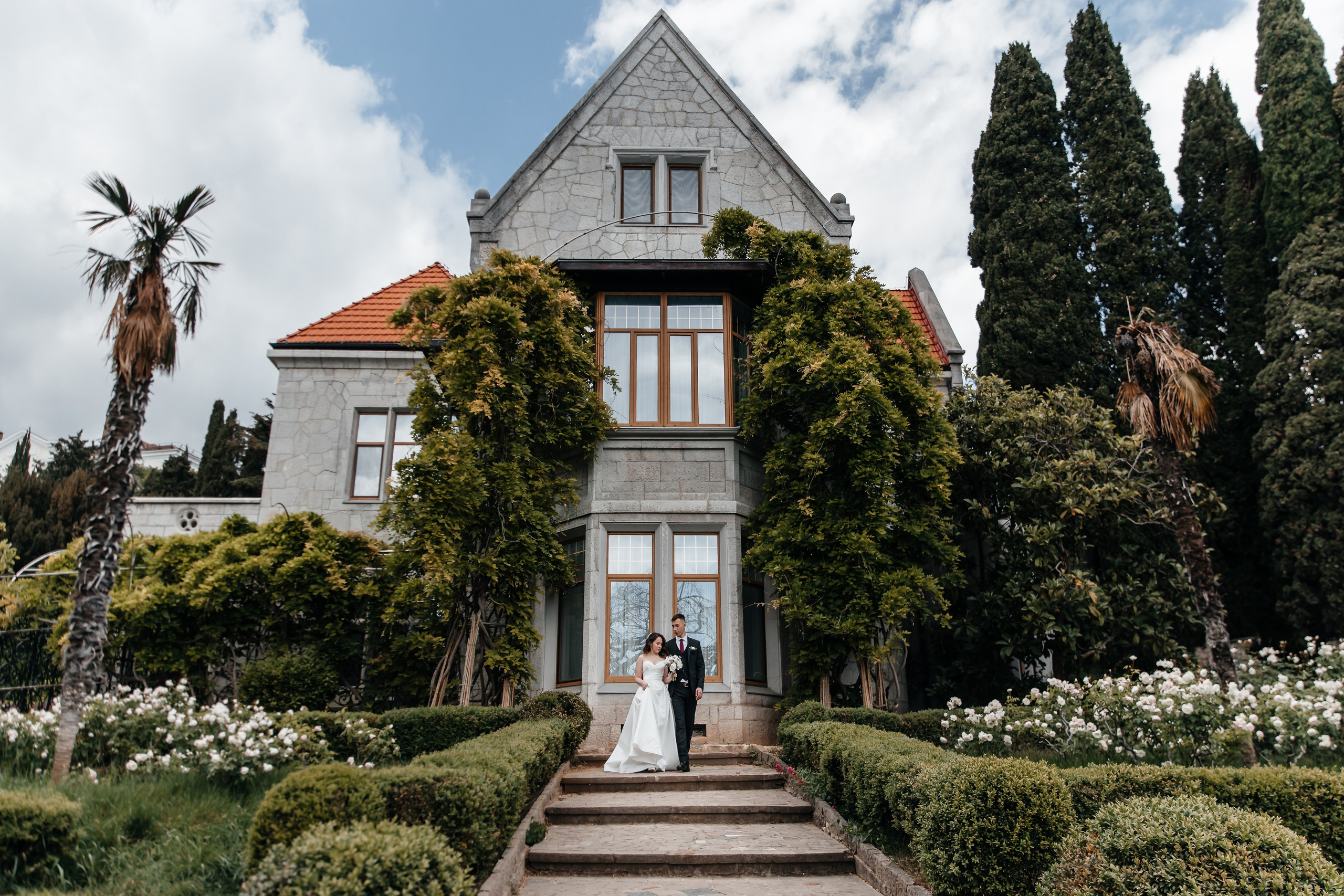 Парк Харакс, май в Крыму. Анонс свадьбы Ильи и Ксении. Свадебный фотограф в Крыму и Севастополе Ольга Баскакова