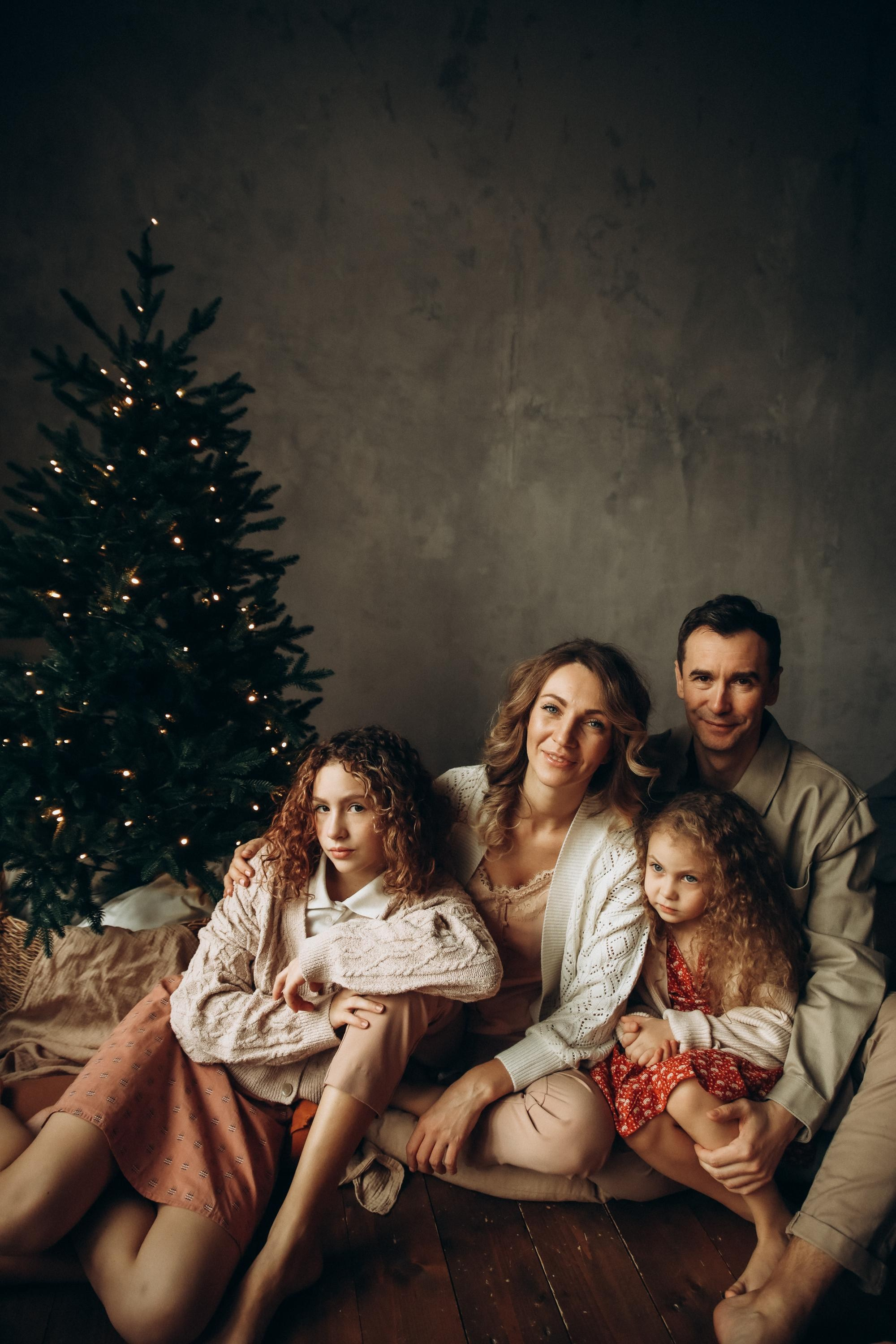 Семейные. Семейный фотограф и фотограф новорожденных в Санкт-Петербурге Алевтина