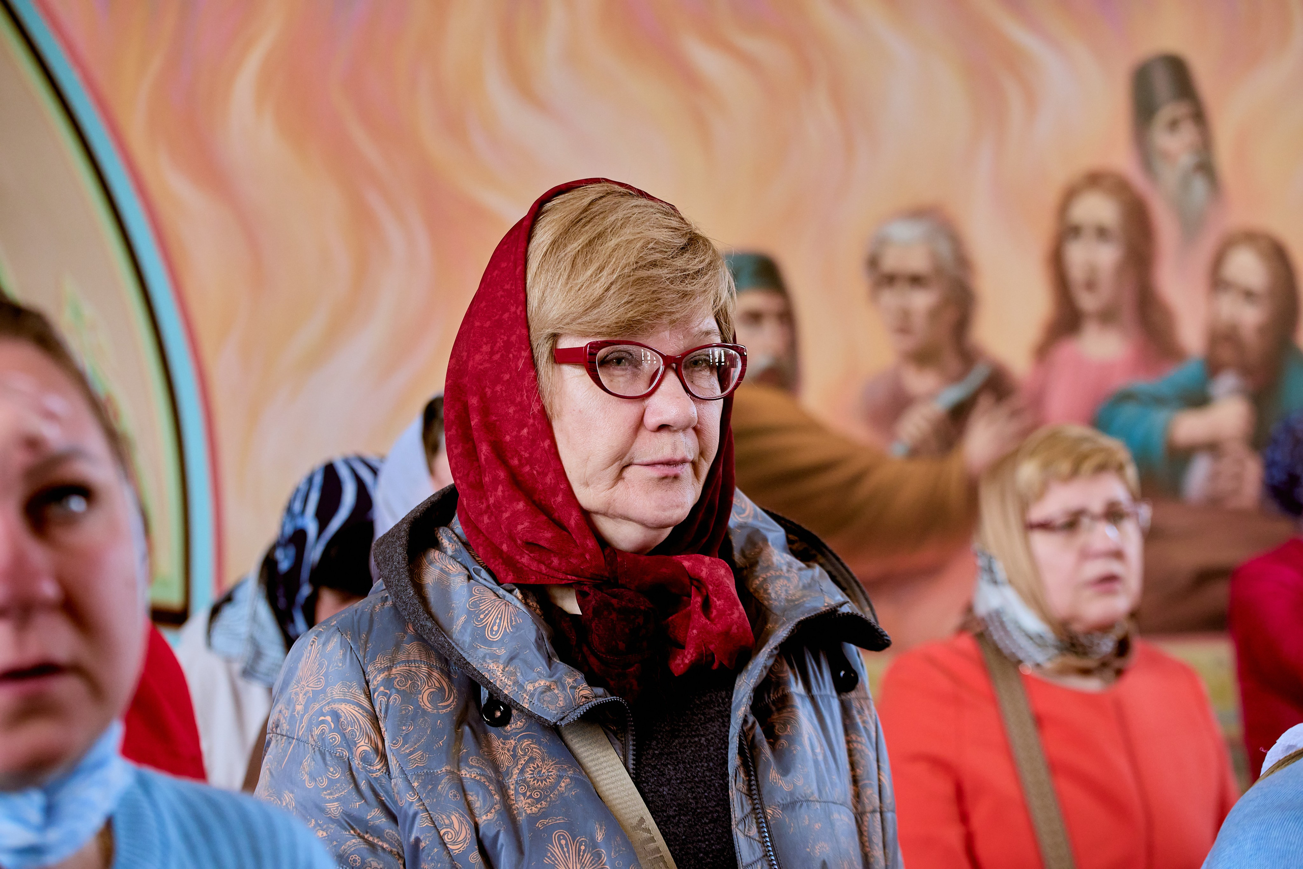 Женский портрет  на Литургии