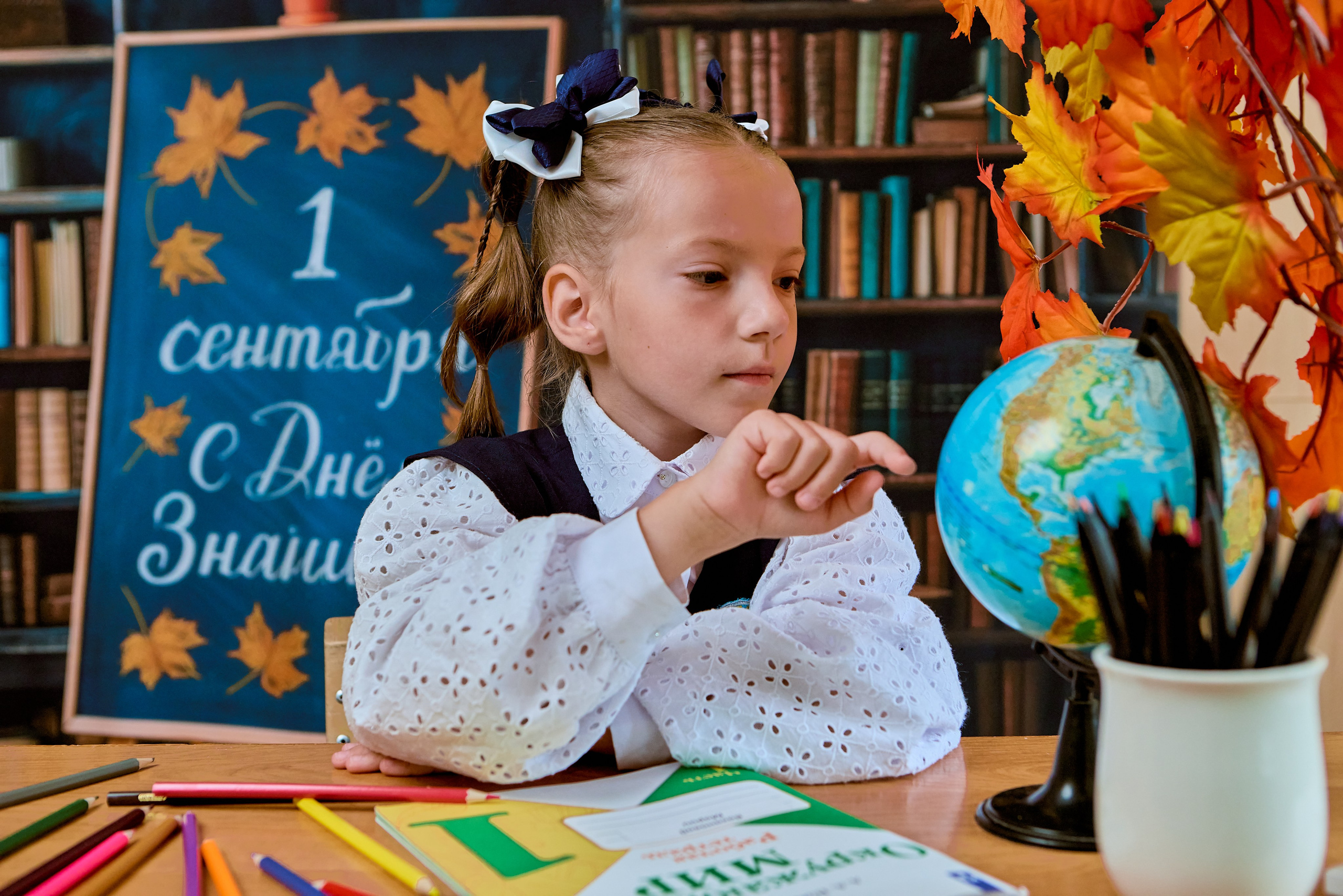 Школьный фотограф в Дзержинске для фотокниг и фотоальбомов