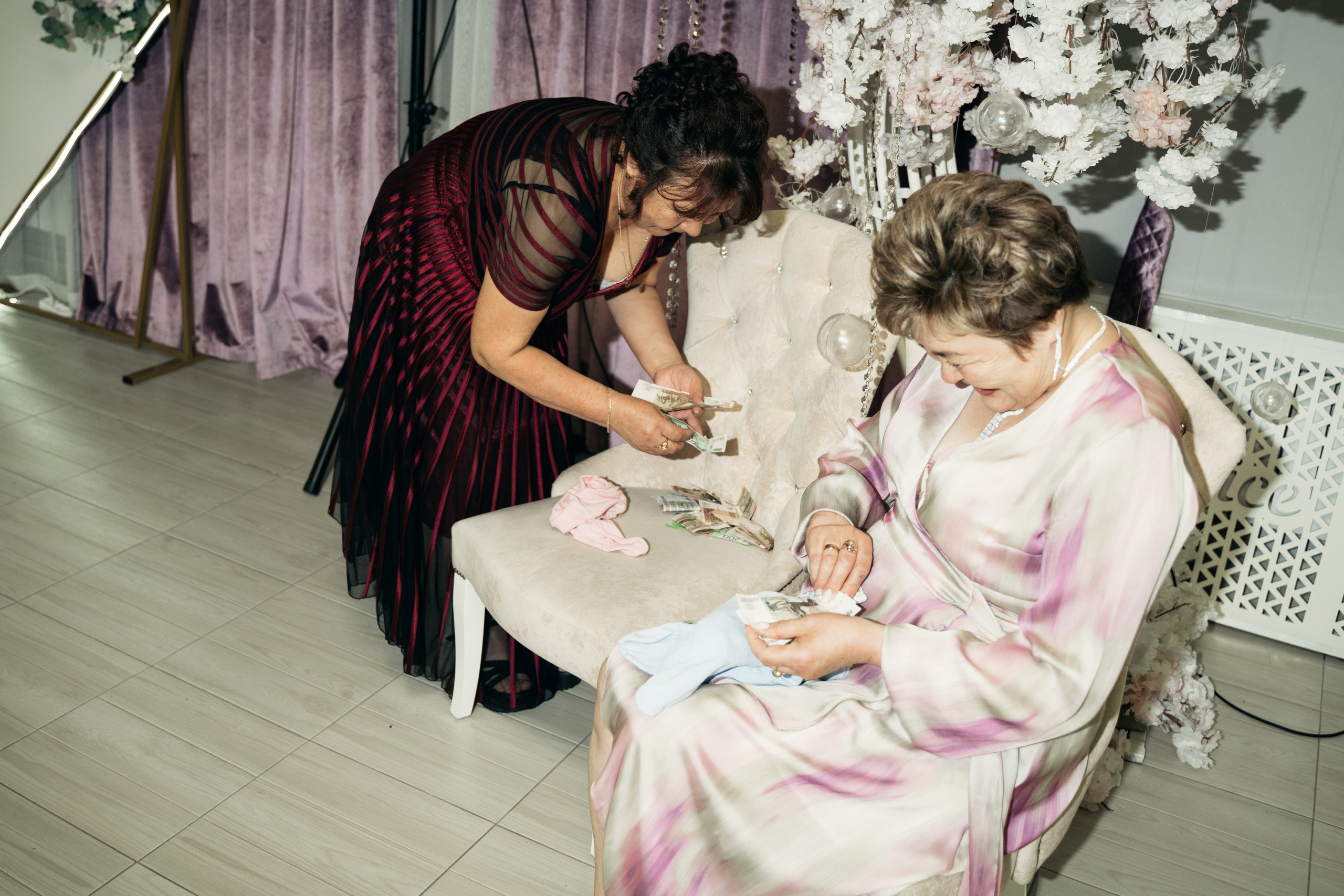 Ильнур и Динара. Свадебный день. Отбор. Кафе Ля делис. Семейный и свадебный фотограф Молодзяновская Елена