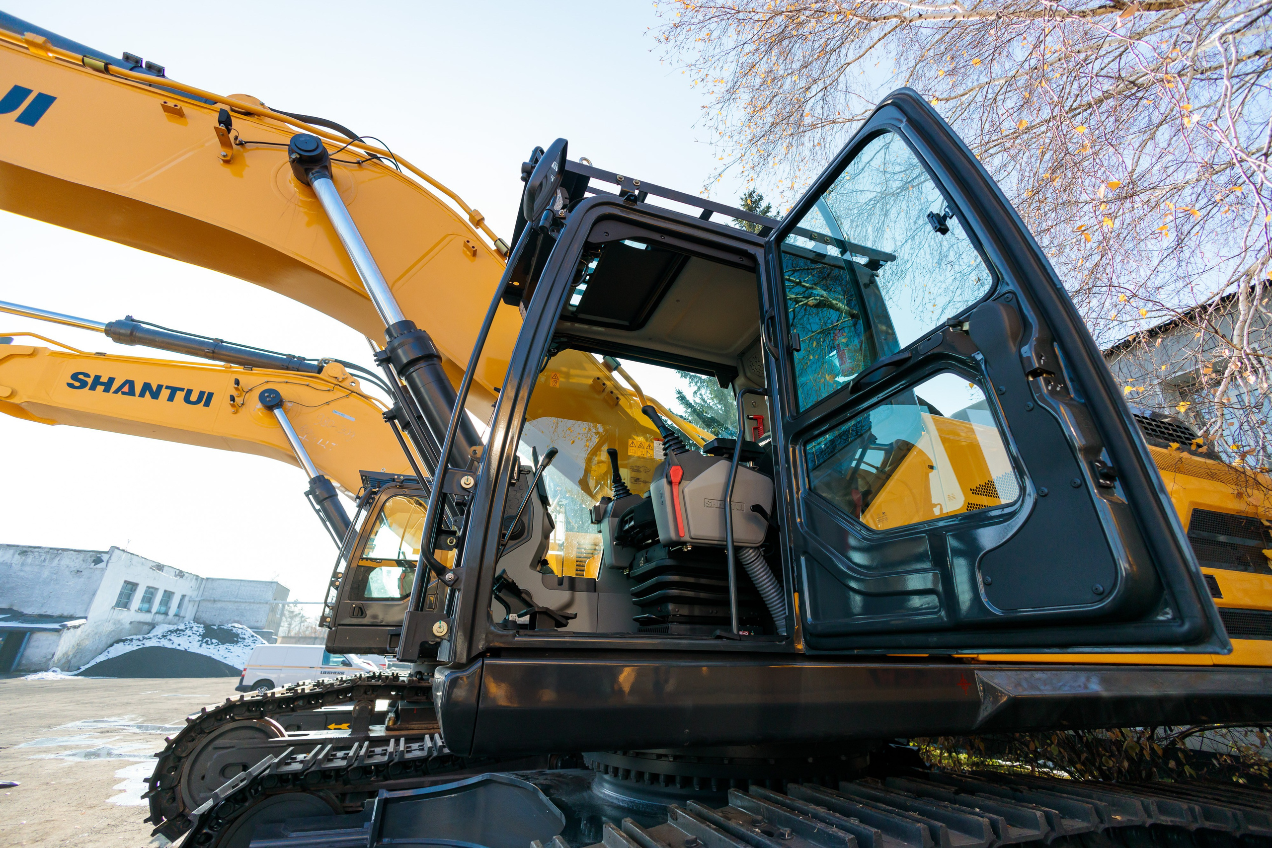Контент для бизнеса в Новокузнеце. Фотограф в Новокузнецке Бахтияр Омуров