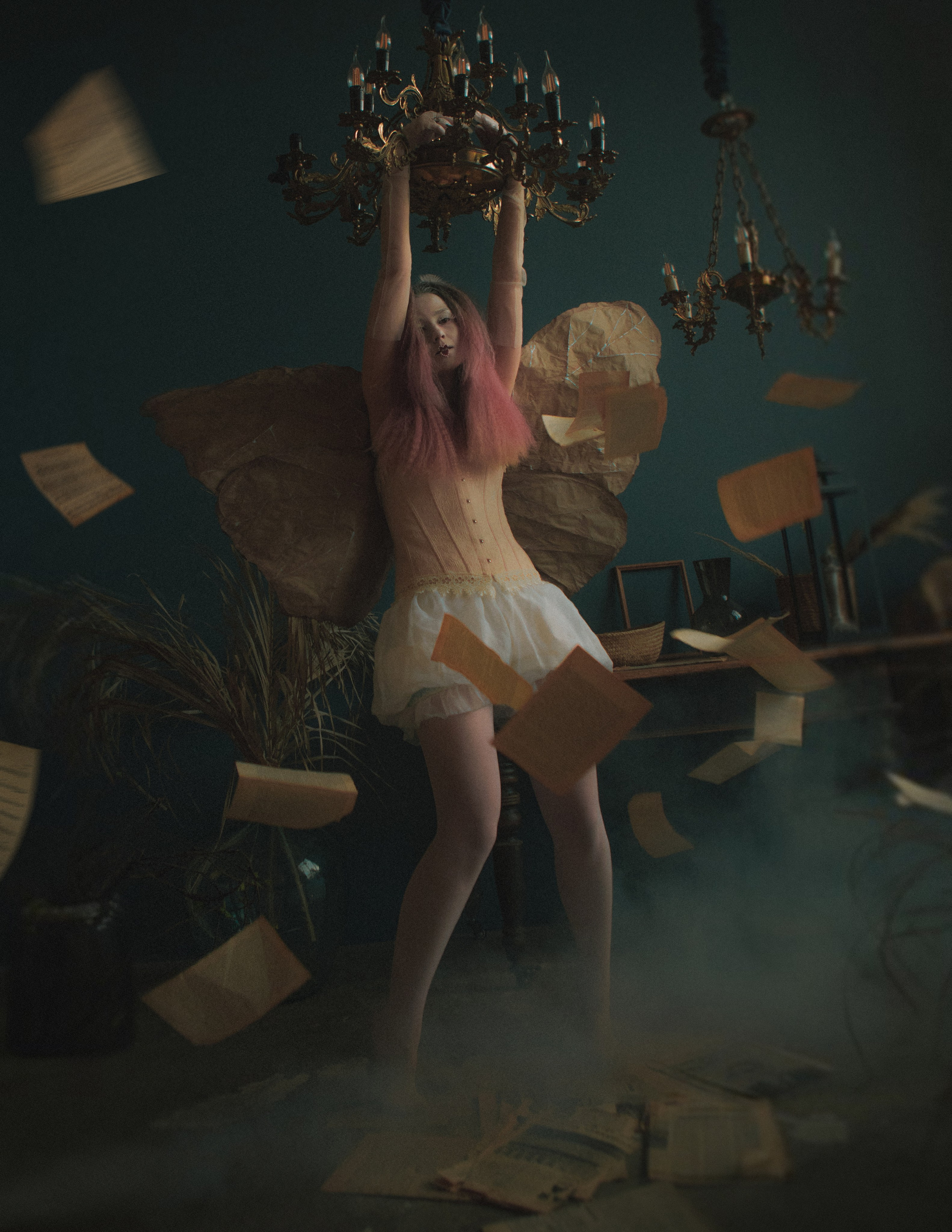 Девочка моль. Allirubrum