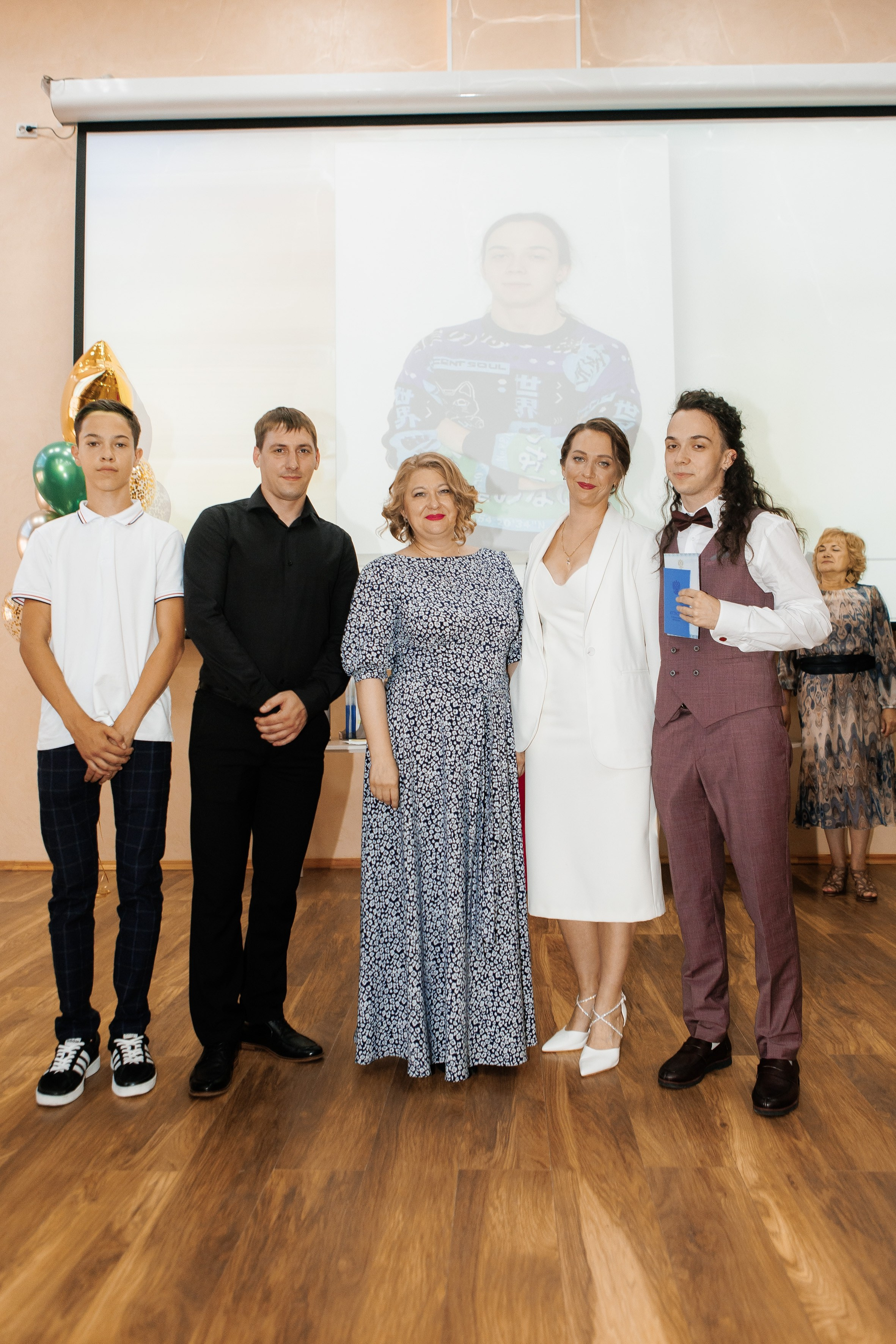 Выпускной Гимназия 12 2024 г. Свадебный и портретный Фотограф в Липецке Дмитрий Котюков